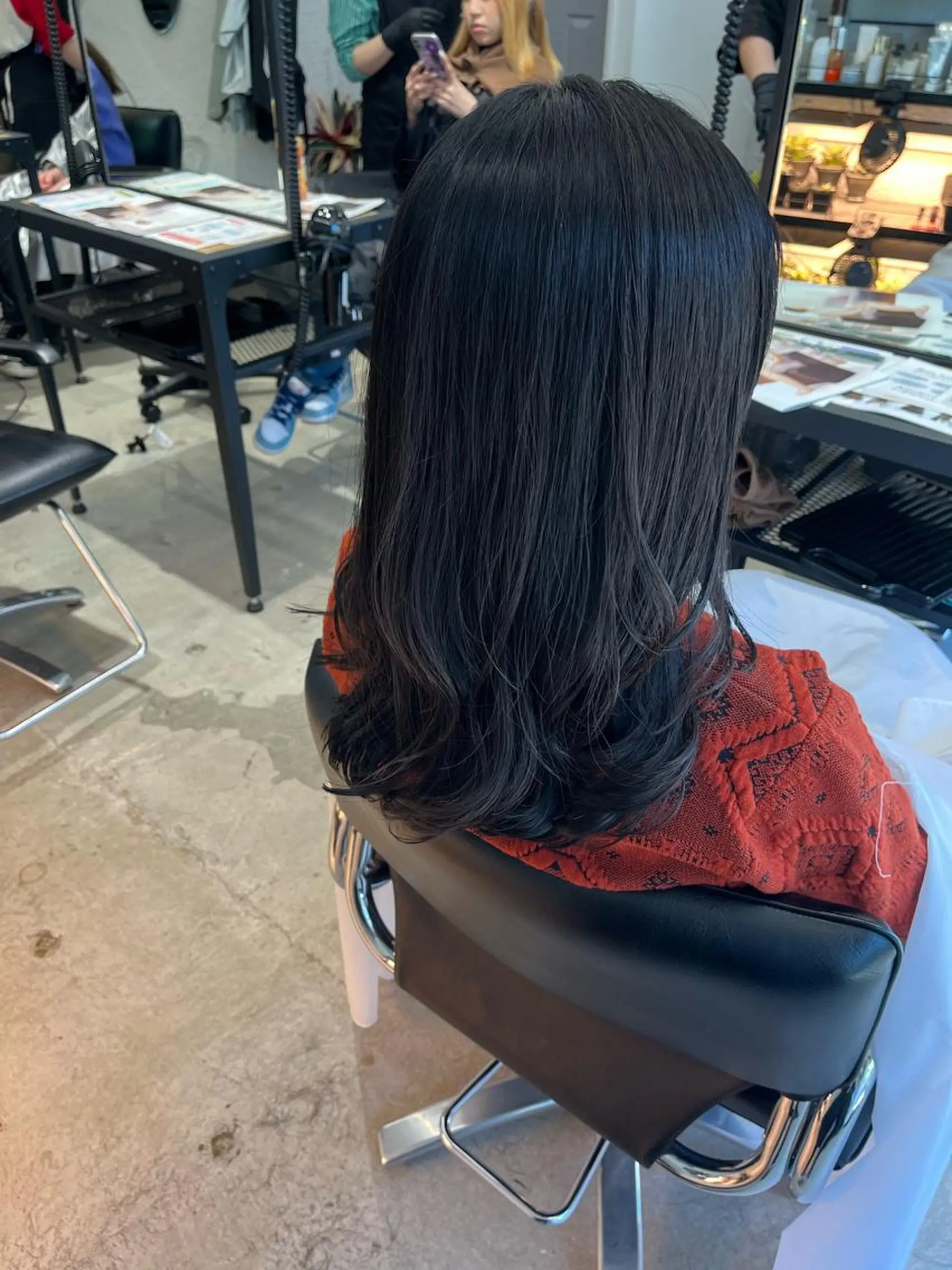 セミロング カット パーマ トリートメント baton  hair salon所属・✽透明感ｶﾗｰ ✽ 🍆那須ももこ🍑のヘアスタイル