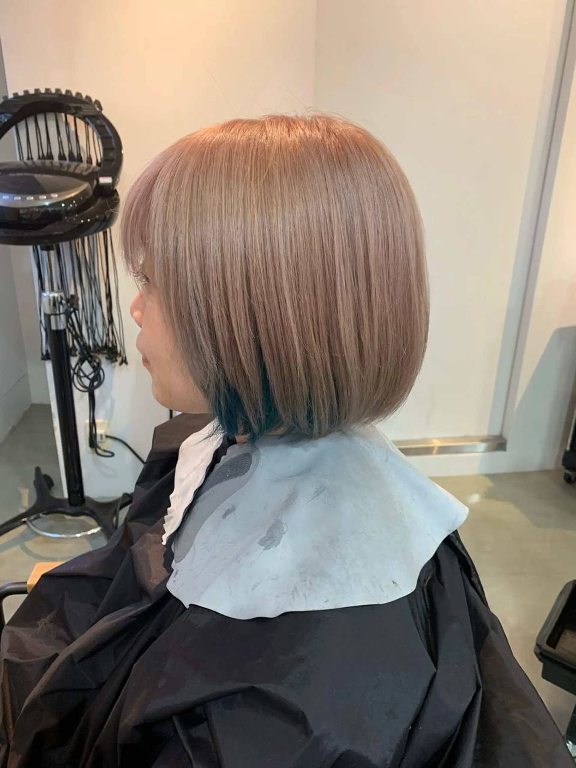 ショート カラー 船津武俊 フナツタケトシのヘアスタイル