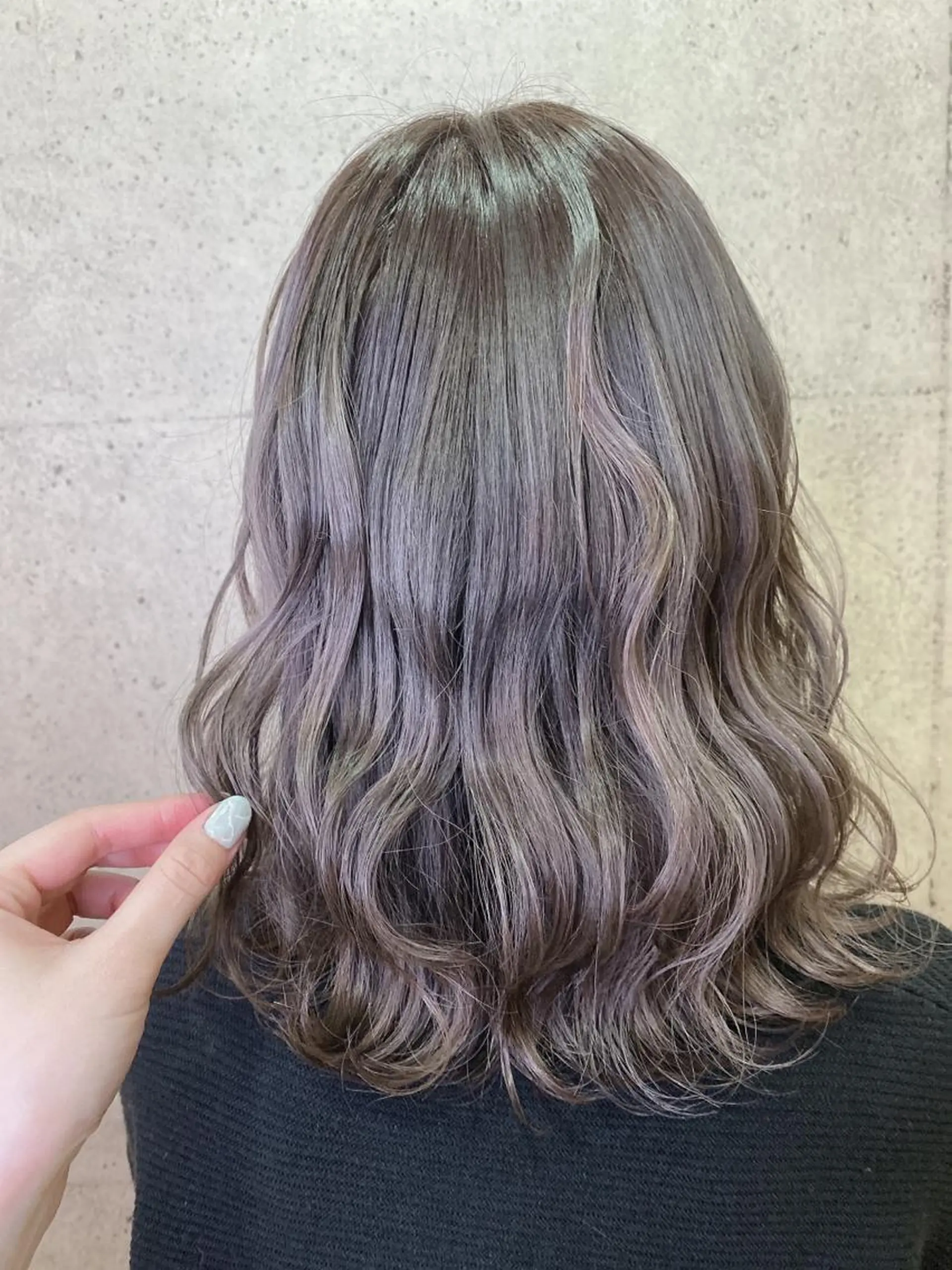 ミディアム 🌼RIKA KAWAUCHI🌼のヘアスタイル