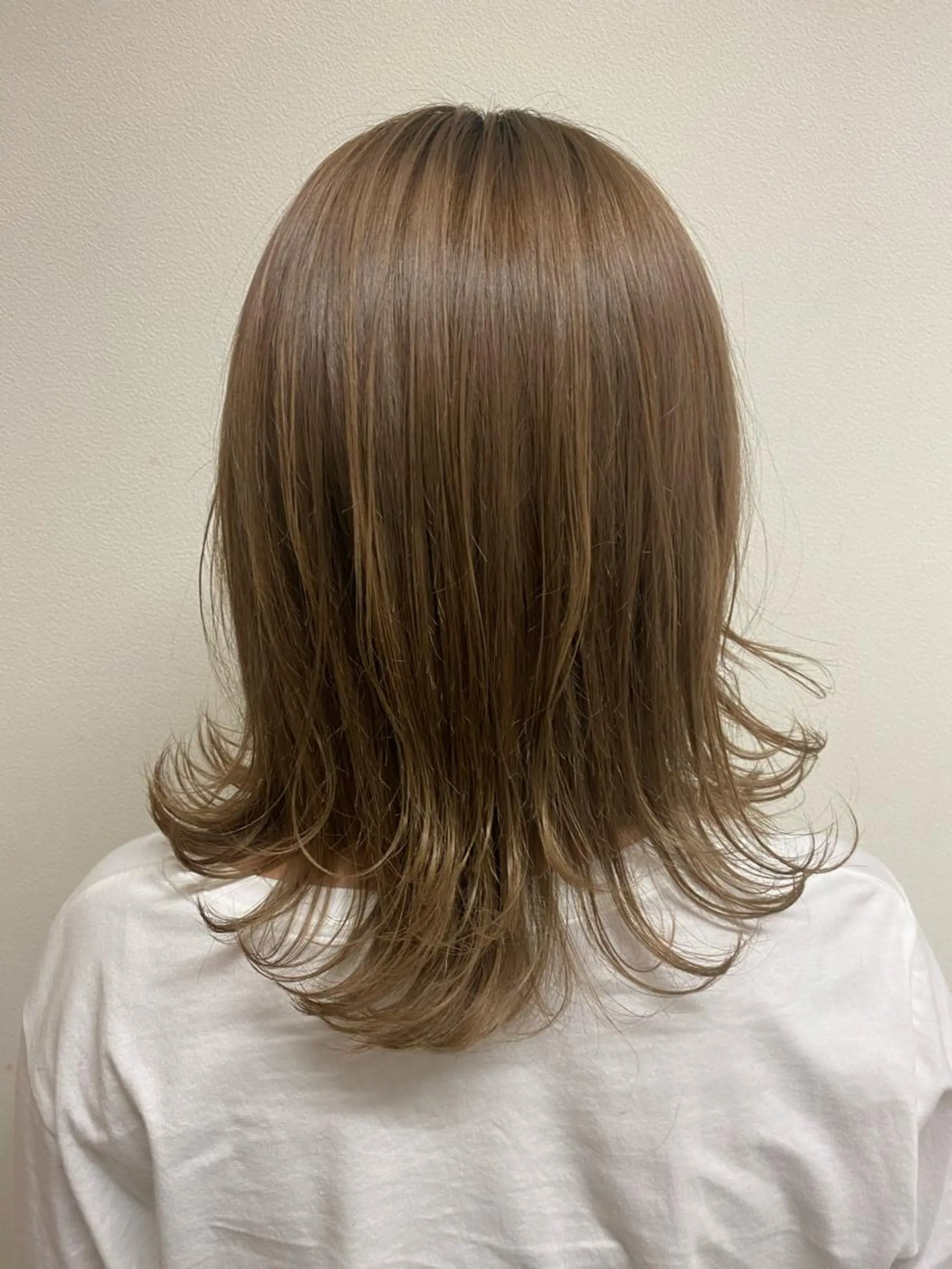 ミディアム カラー watanabe mioのヘアスタイル