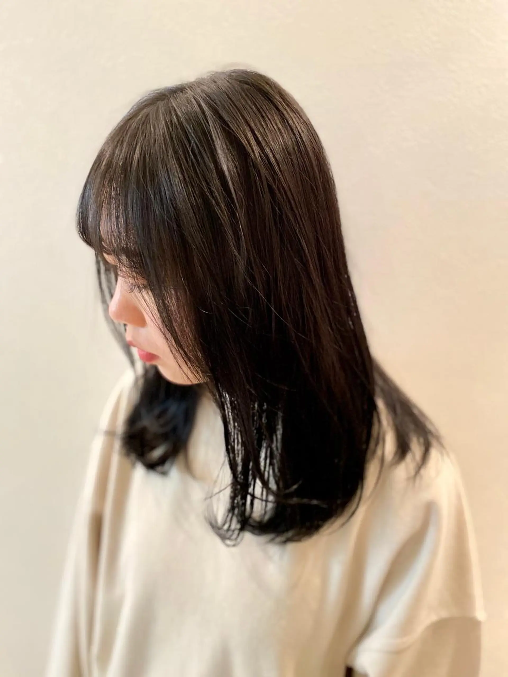 セミロング カラー 平田 健一のヘアスタイル