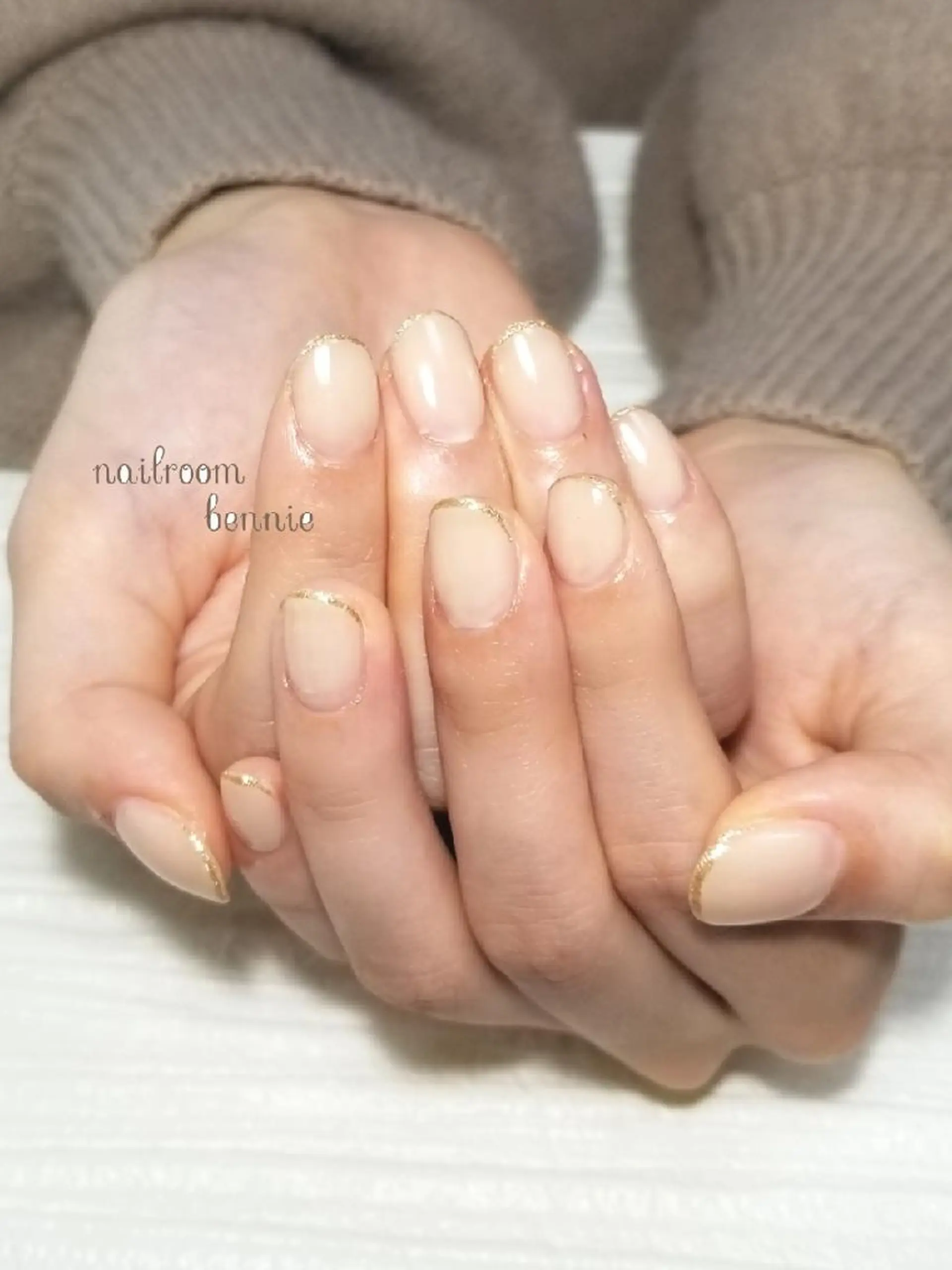 ネイル ラメ(グリッター) オフィスネイル ワンカラーネイル シンプルネイル   BENNIEのネイルデザイン