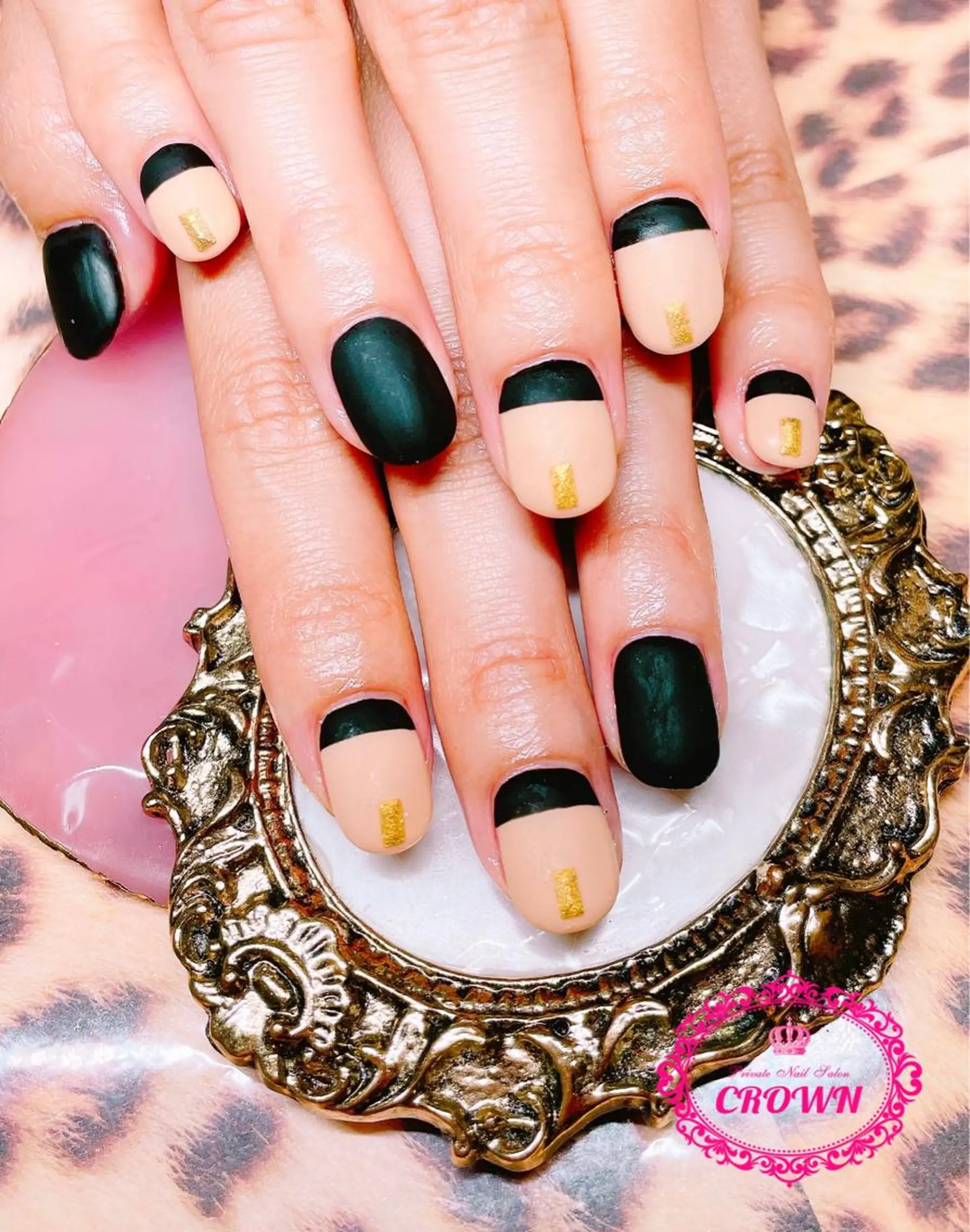 ネイル CROWN プライベートサロンのネイルデザイン