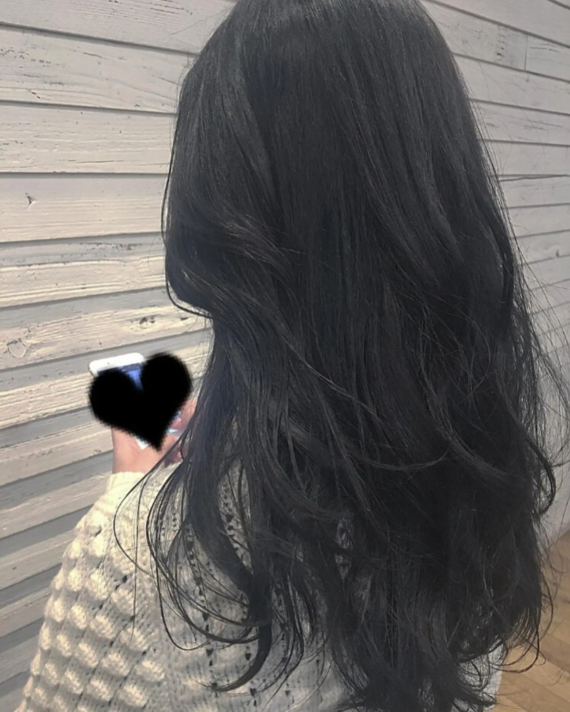 ロング カラー ブリーチ ダークグレー ブリーチなしカラー ＮＥＷＩ　京橋 【yoko】のヘアスタイル