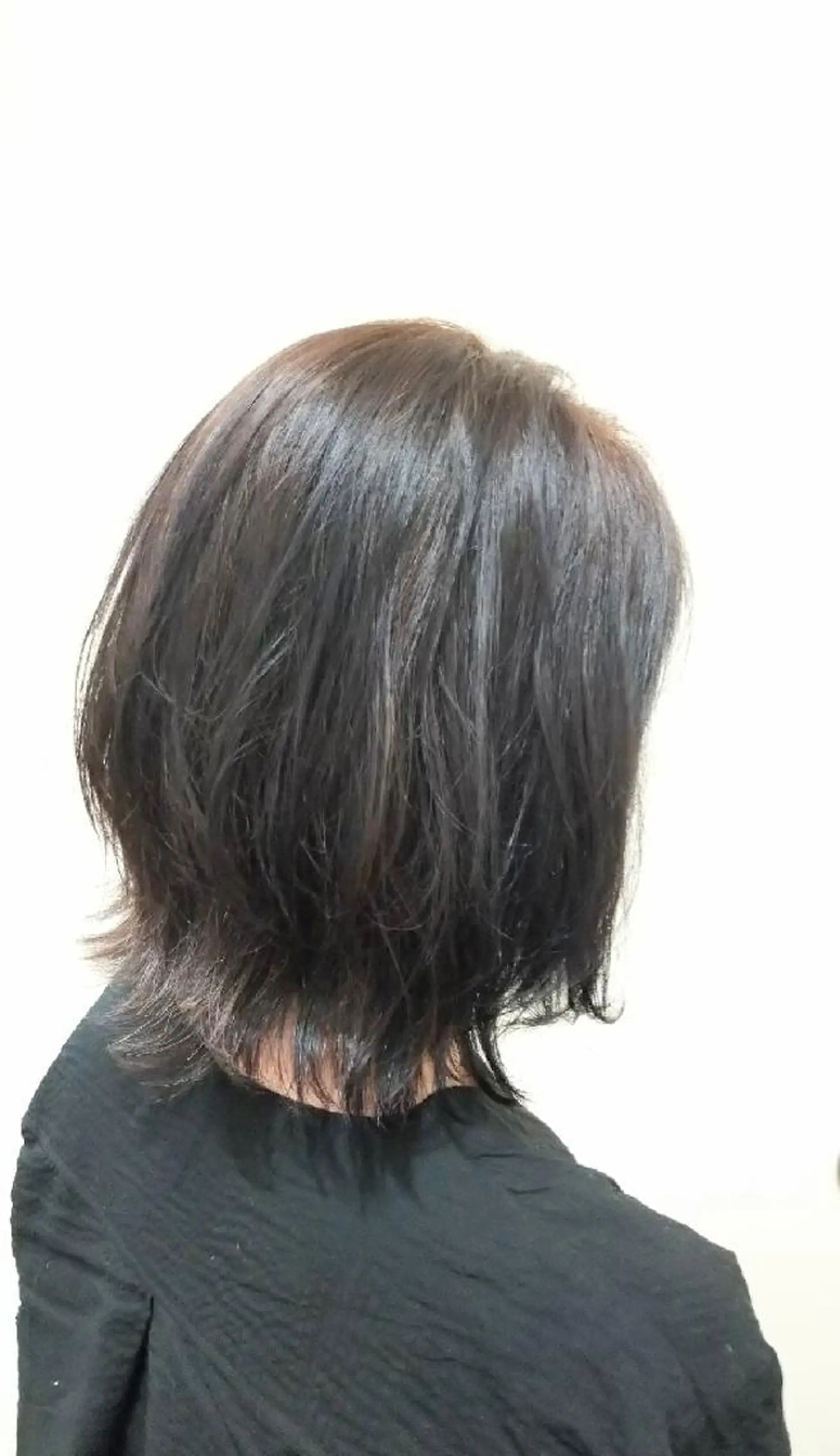 ミディアム 狩野 歩のヘアスタイル
