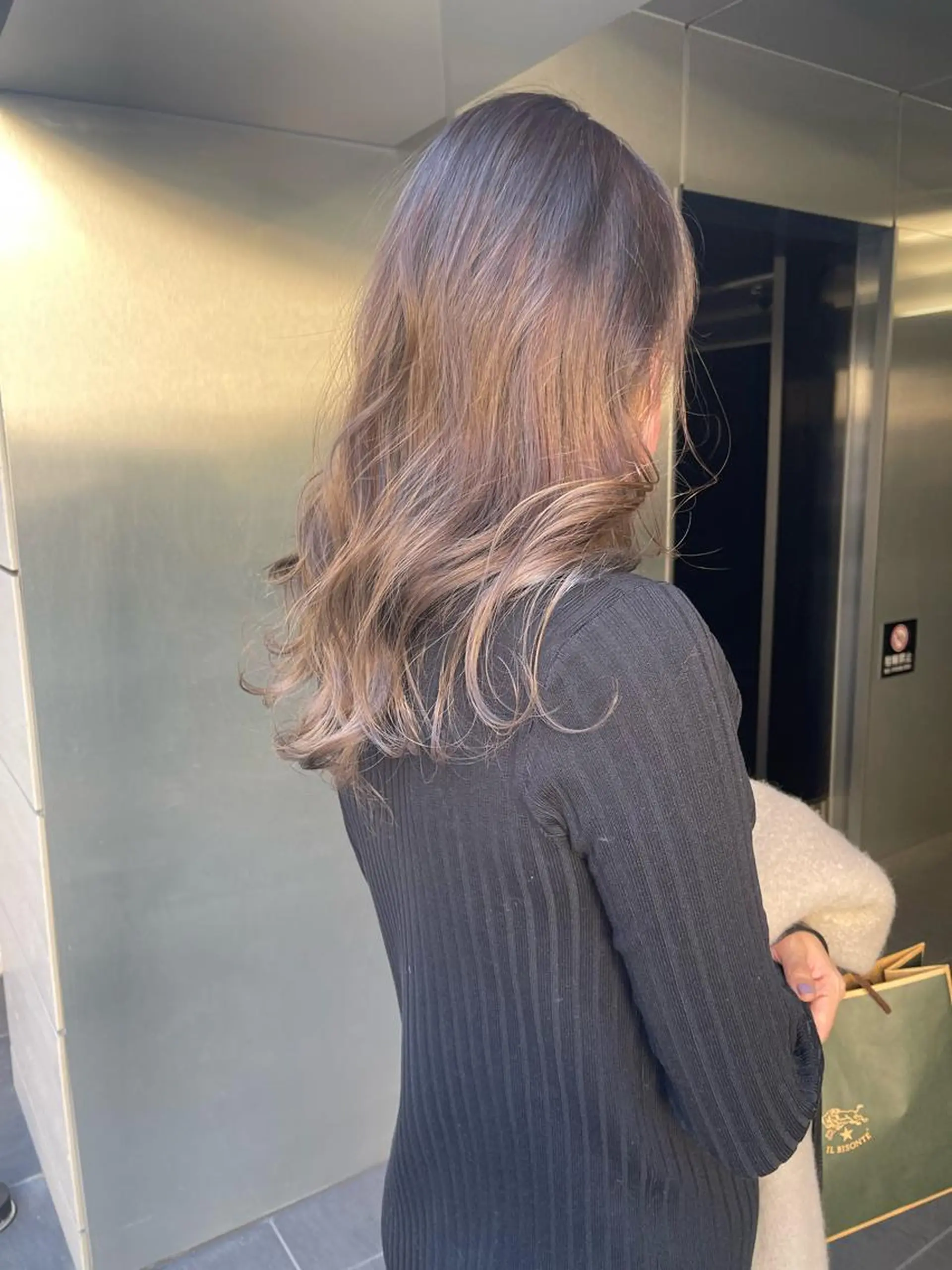 セミロング Peyp所属・早瀬 裕之のヘアスタイル