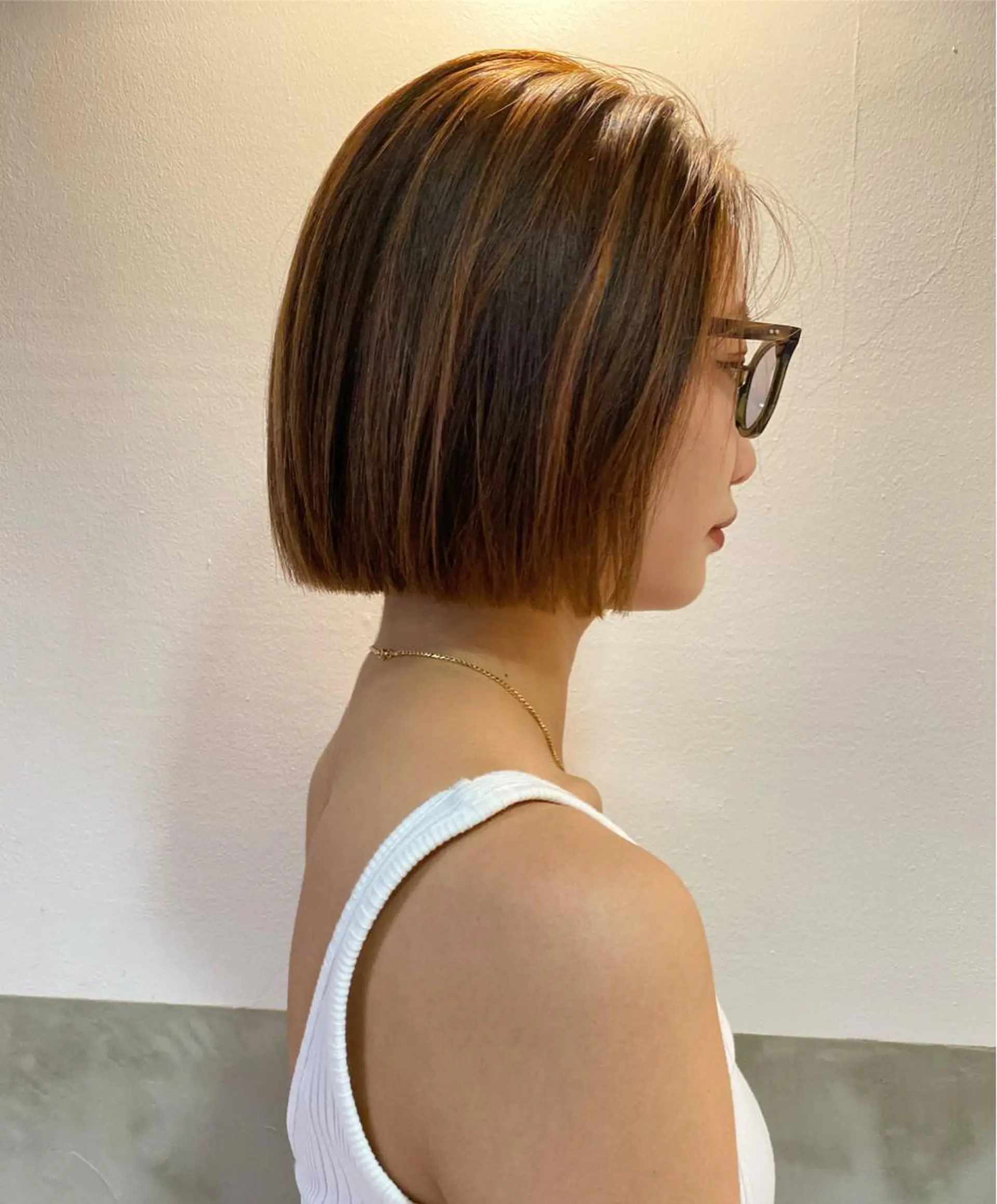 ショート カラー 切りっぱなしボブ ブリーチ ケアブリーチ 透明感カラー ハイライトカラー Pia hair Design Yakuin所属・Pia ツボイ ケイタのヘアスタイル