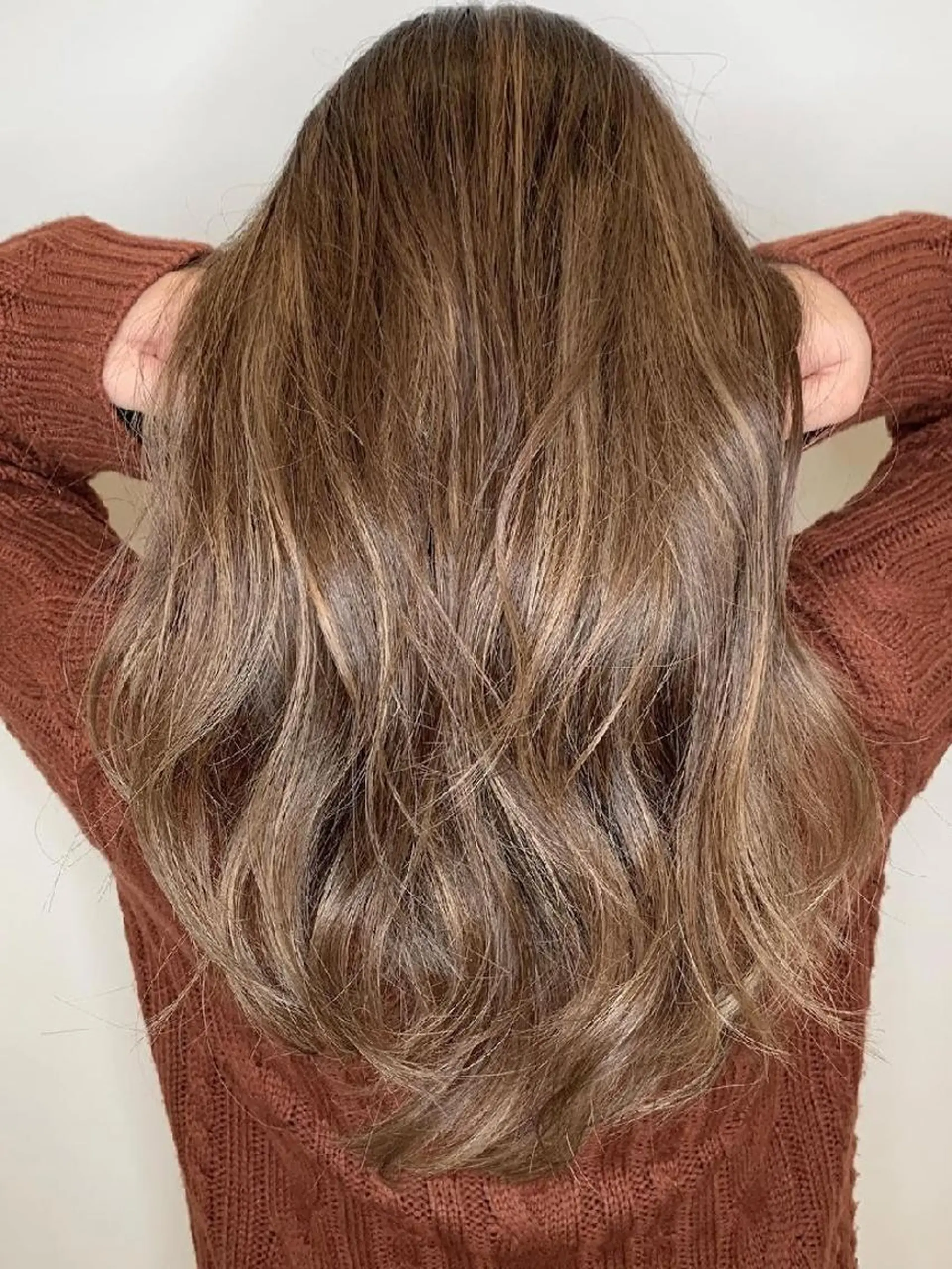 ロング 外国人風カラー ロング . YULIAのヘアスタイル