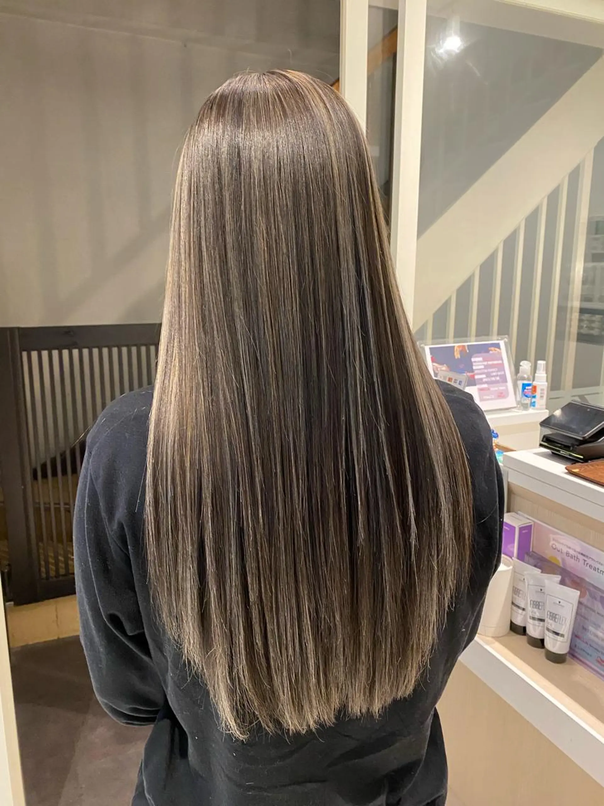 ロング カラー 🌈評価No.1🌈 艶髪カラー❌エクステのヘアスタイル