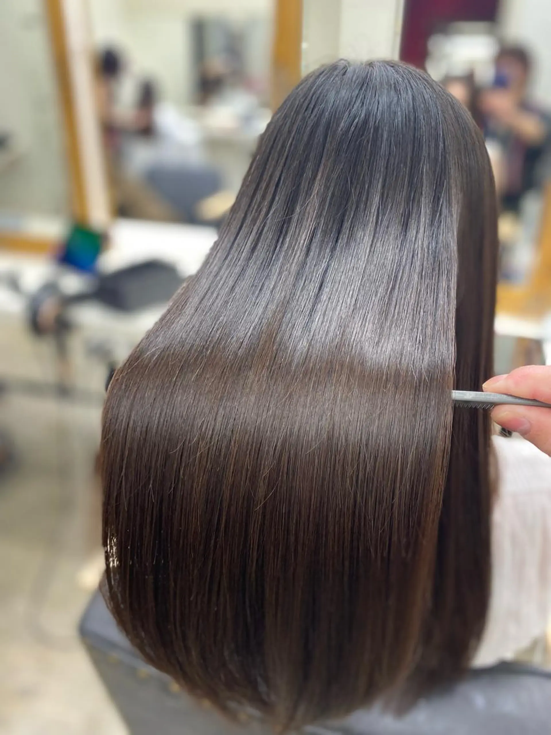 セミロング ウルフ/レイヤー /パーマ　ナユタのヘアスタイル