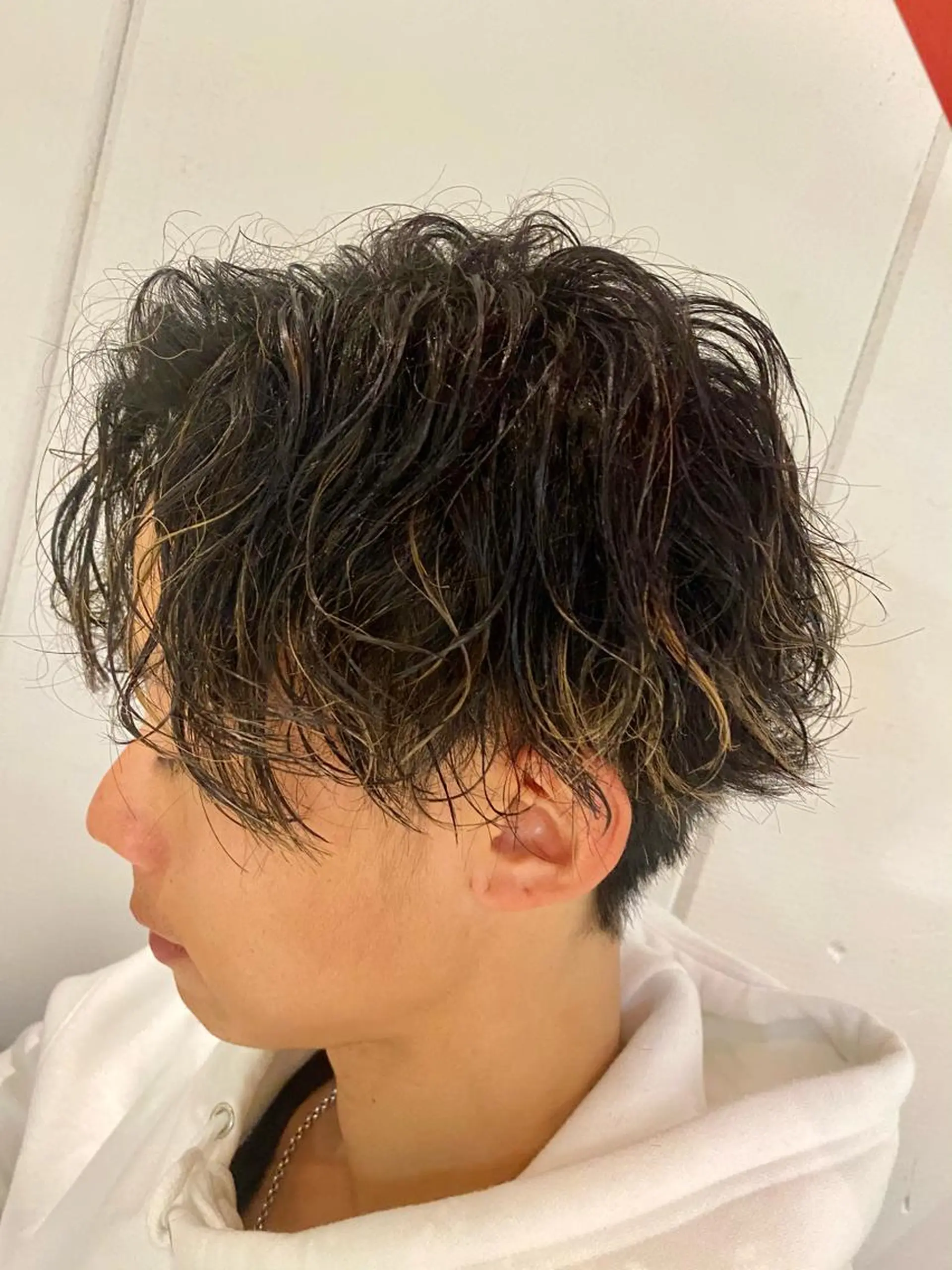 ショート パーマ 村里 大輔のヘアスタイル