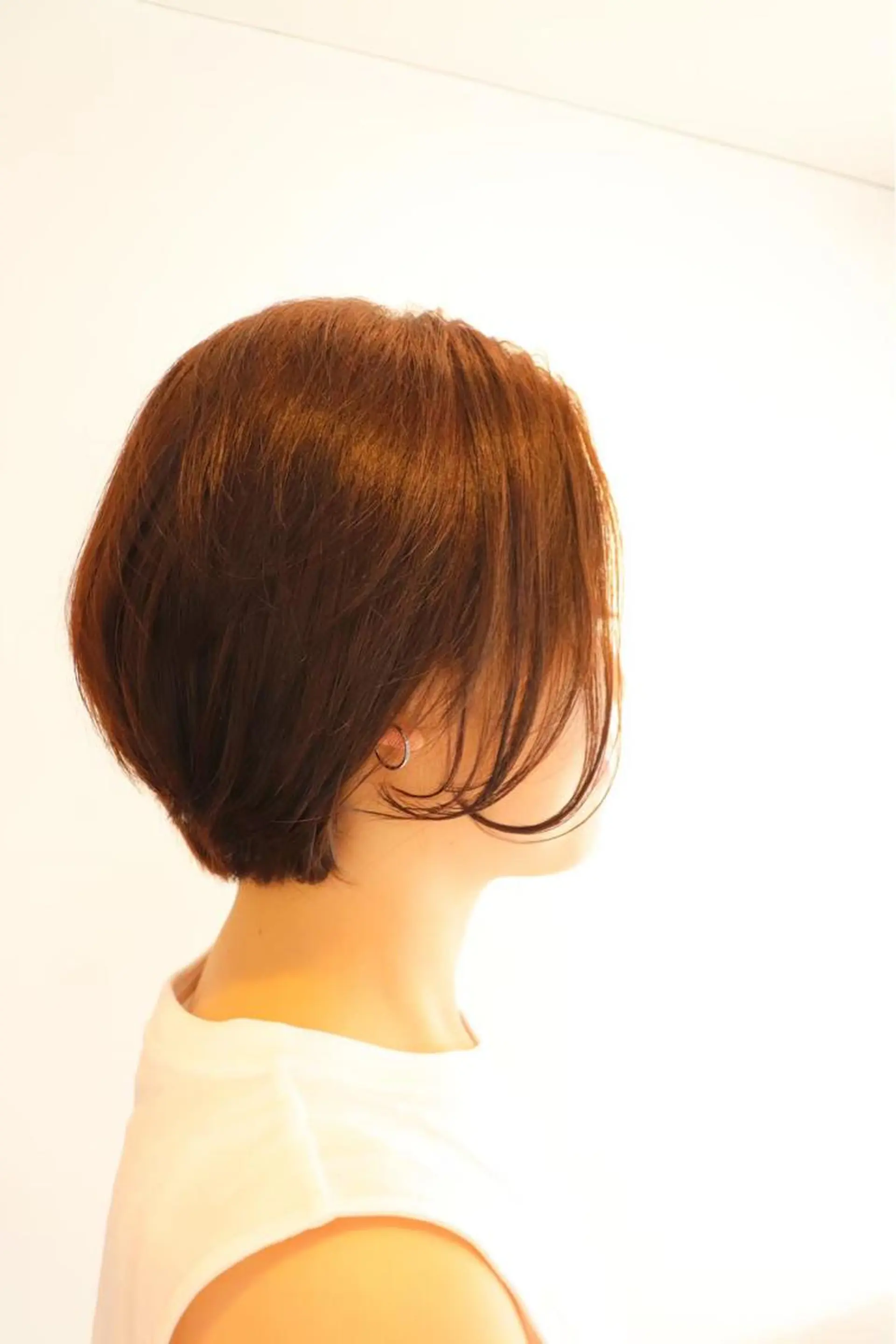 ショート カラー 小川 美香のヘアスタイル