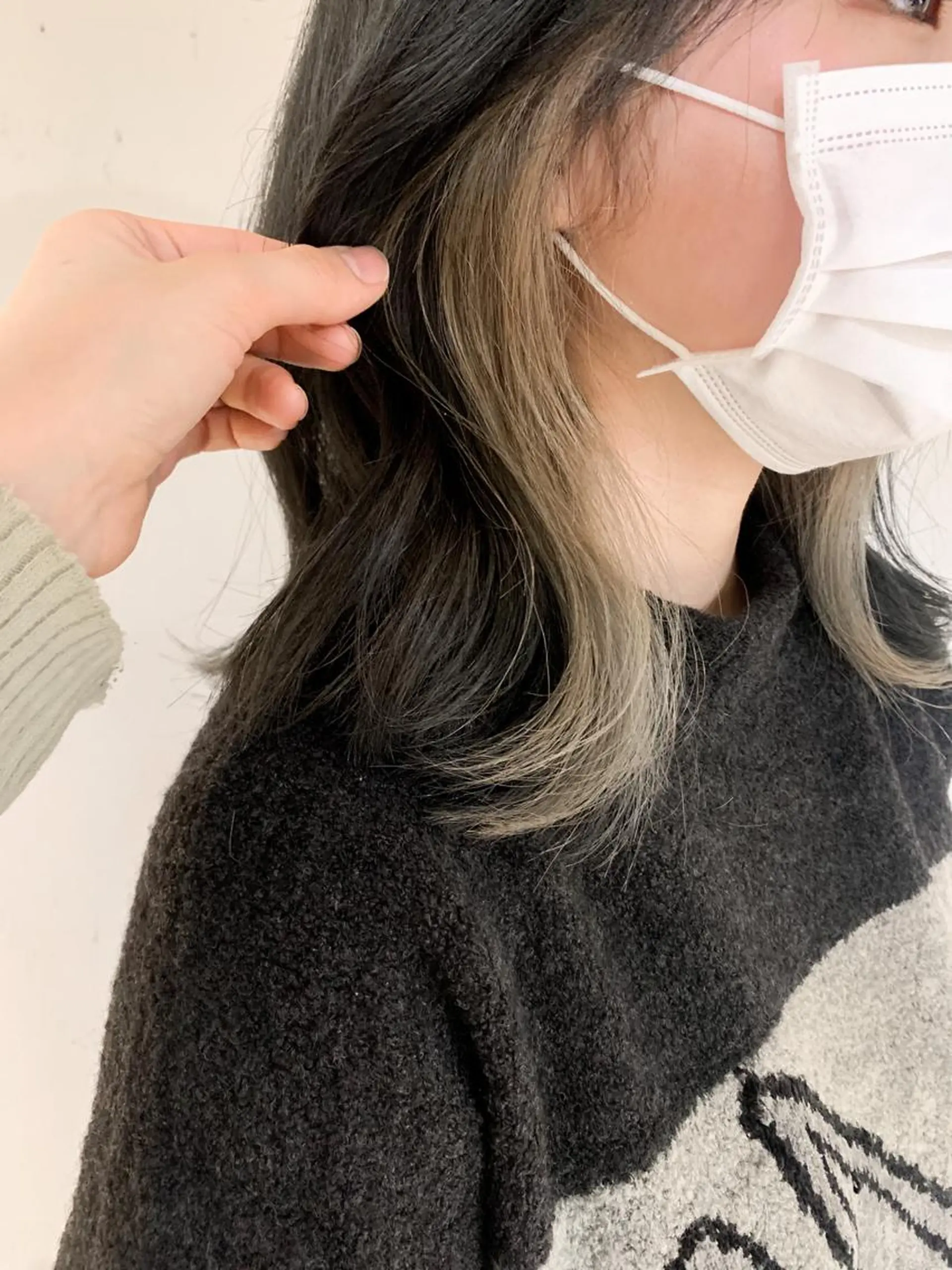 ミディアム カラー ヘアアレンジ ヘアカラー トリートメント yuka .のヘアスタイル