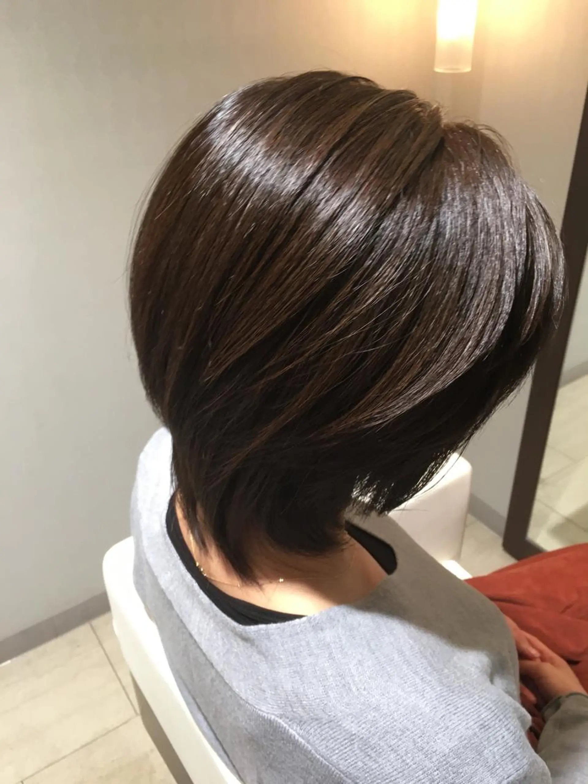 ミディアム カラー イルミナカラー トリートメント ヘアカラー トリートメント TORI 三宮所属・松田 剛のヘアスタイル