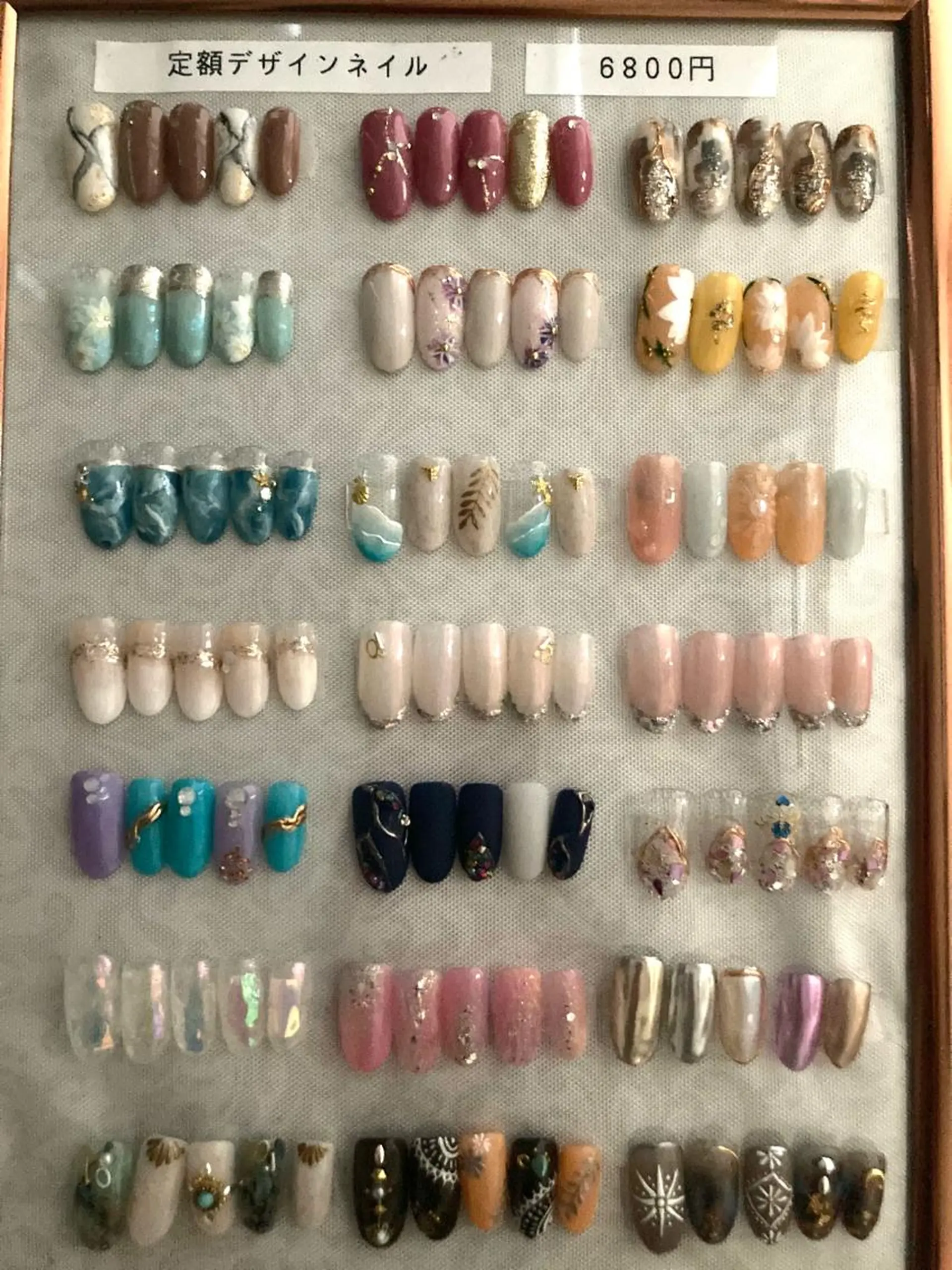 ネイル フレンチネイル ガラスフレンチ 氷ネイル・うるうるネイル マグネットネイル マットネイル ネイルケアサロン Campanulaのネイルデザイン