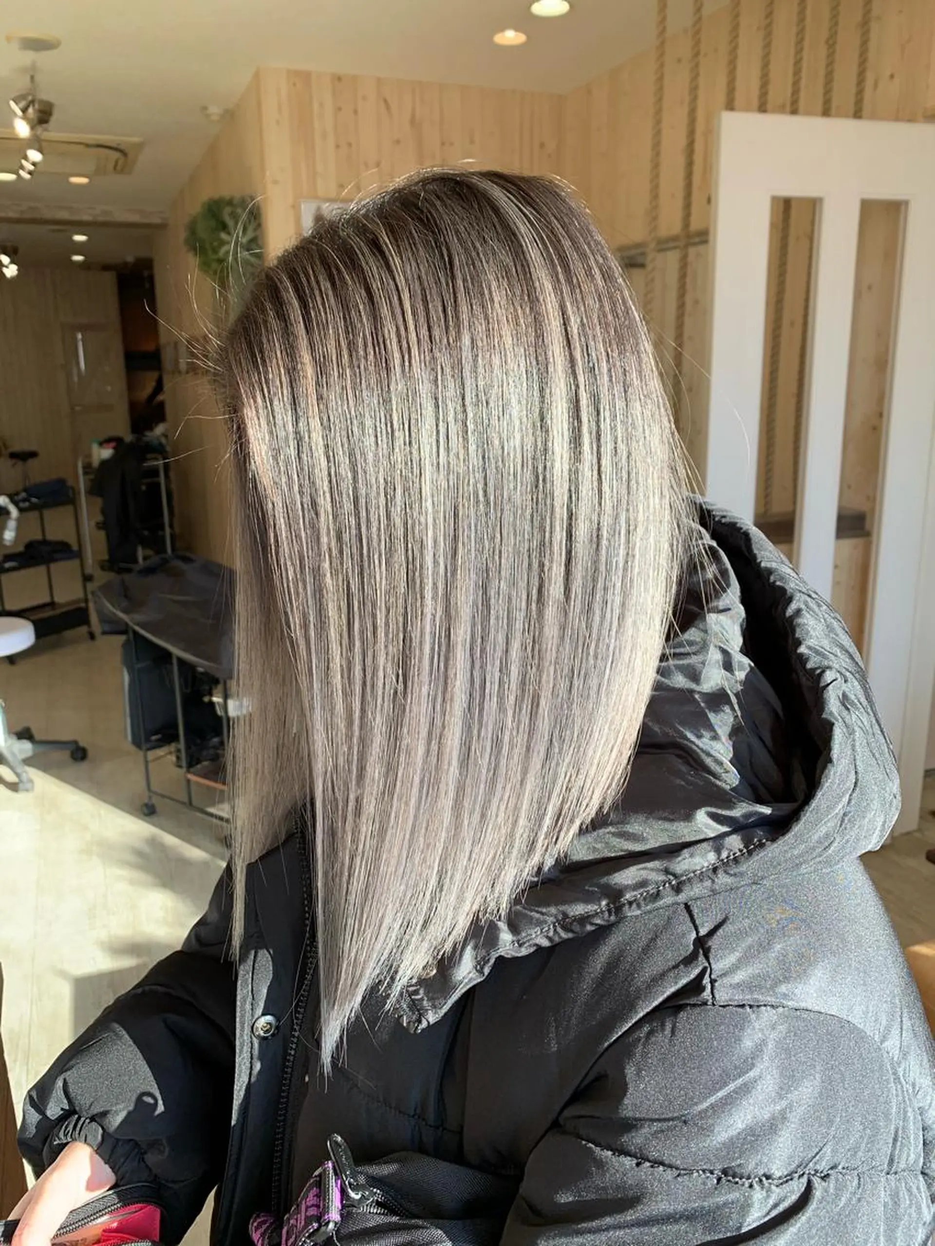 ミディアム カット ヘアカラー 高山 滉太のヘアスタイル