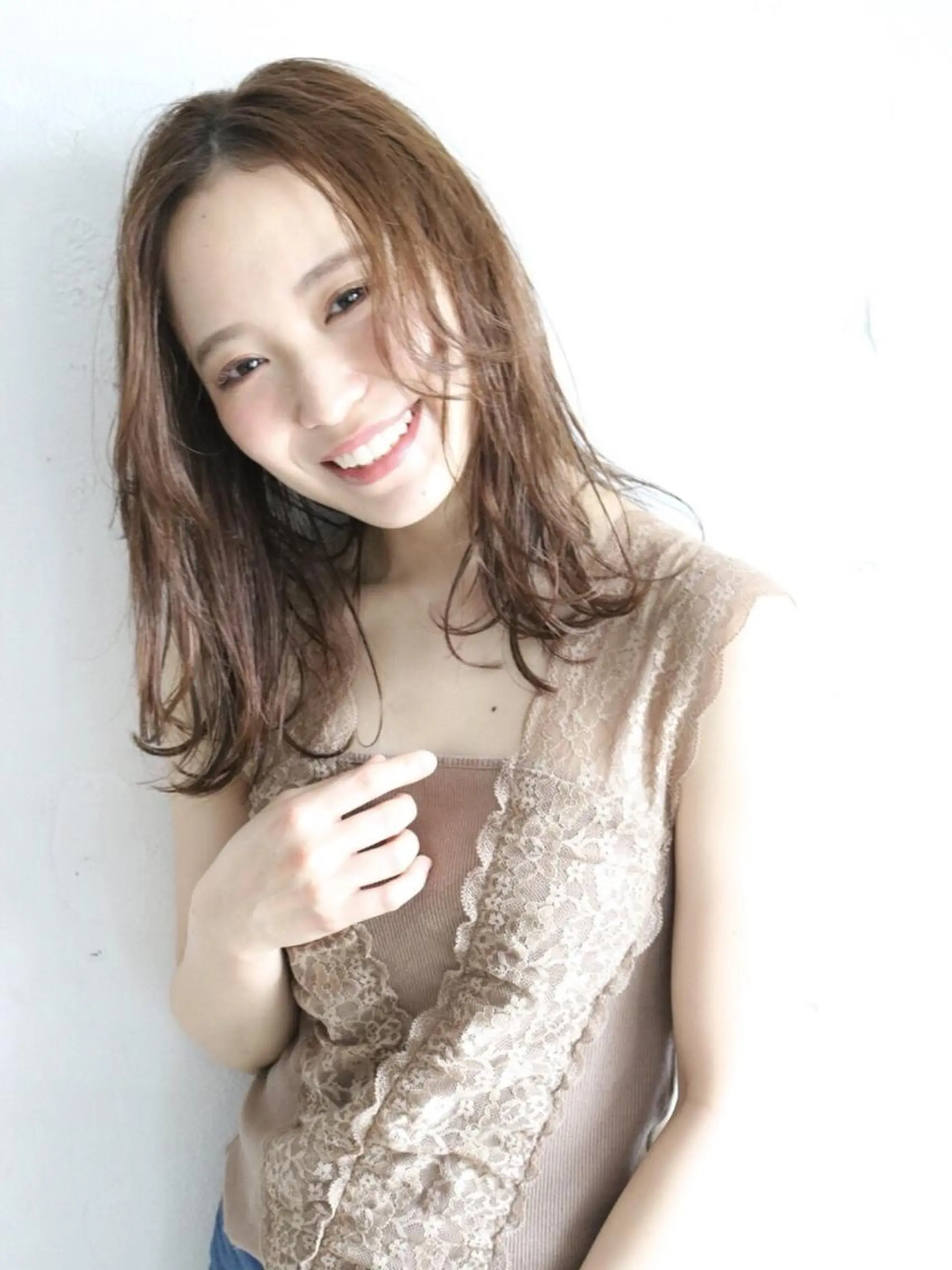 ミディアム カラー パーマ 野崎 ひかりのヘアスタイル