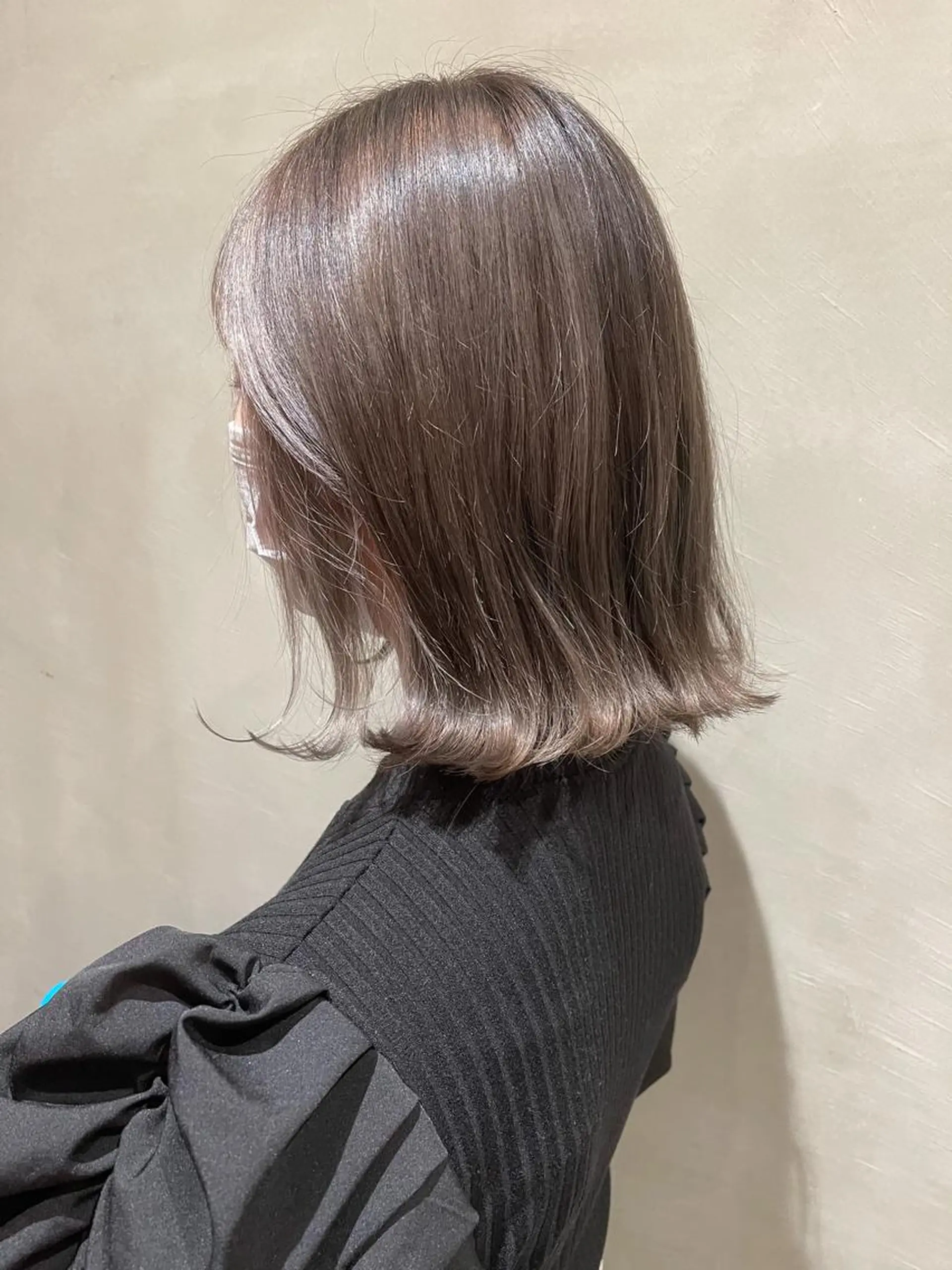 ミディアム シンタニナオト /梅田茶屋町のヘアスタイル