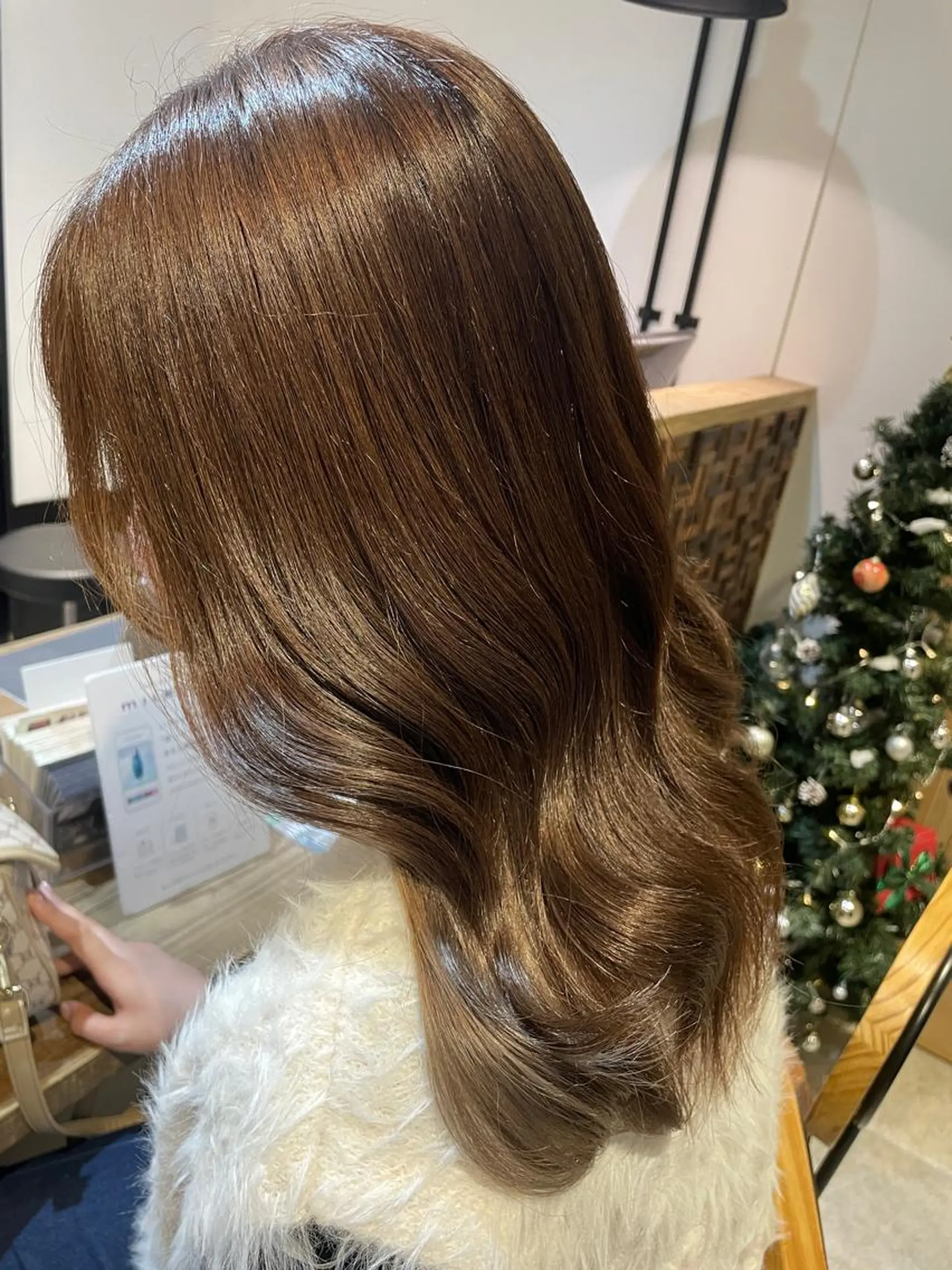 セミロング カラー newi梅田🫧韓国 ヘア🫧sakiのヘアスタイル