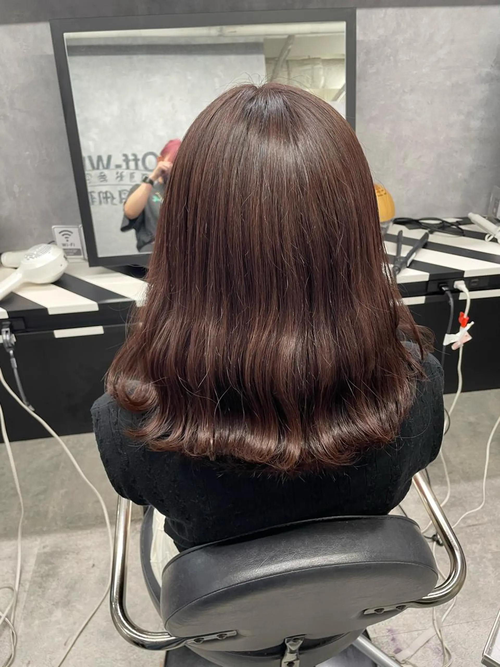 ミディアム Cielro【 シェイロ 】所属・Cielro/ダブル カラー/西田咲希のヘアスタイル