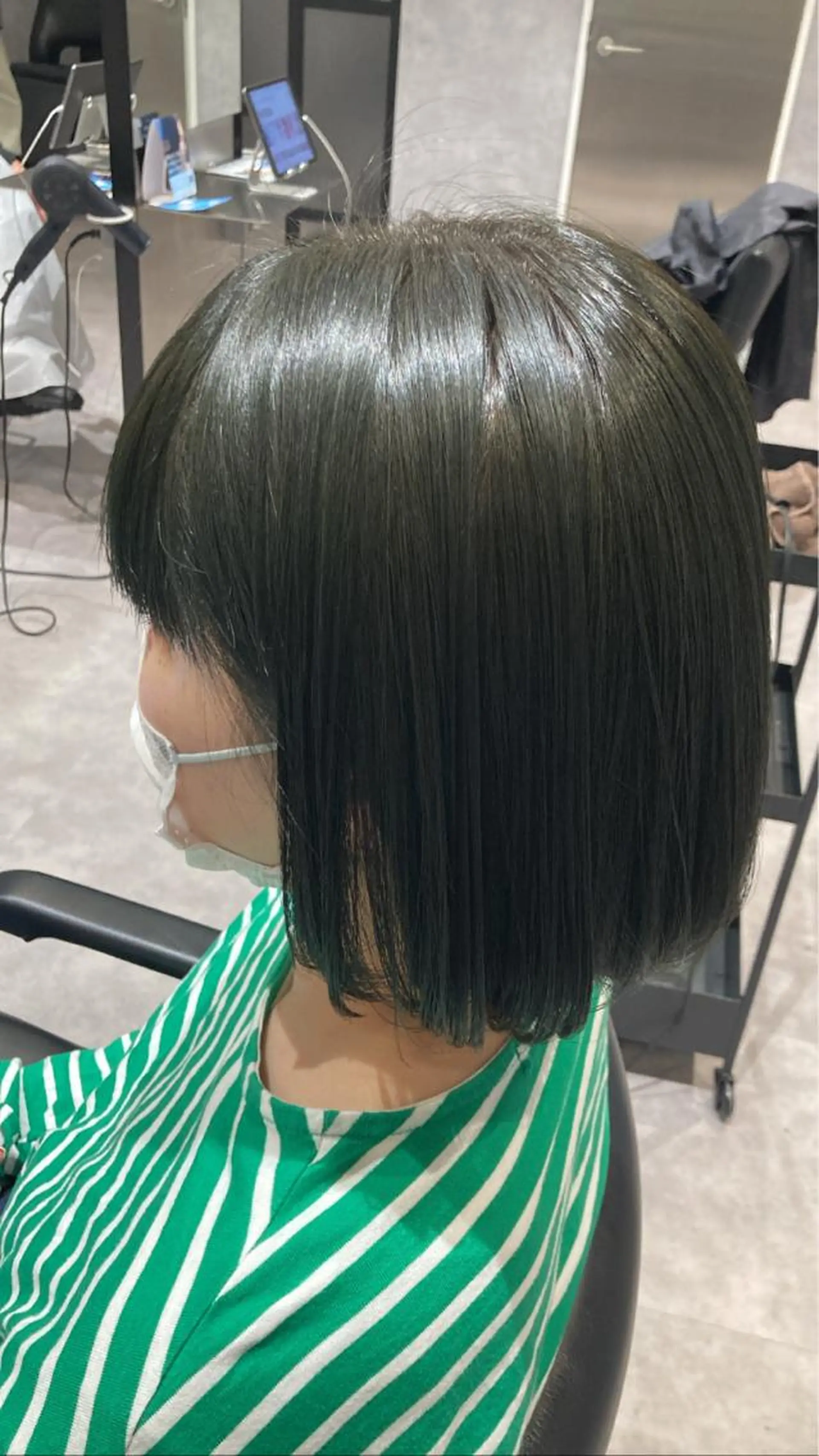 カラー ブリーチ ブリーチなしカラー HEDI所属・茨木 まひろのヘアスタイル