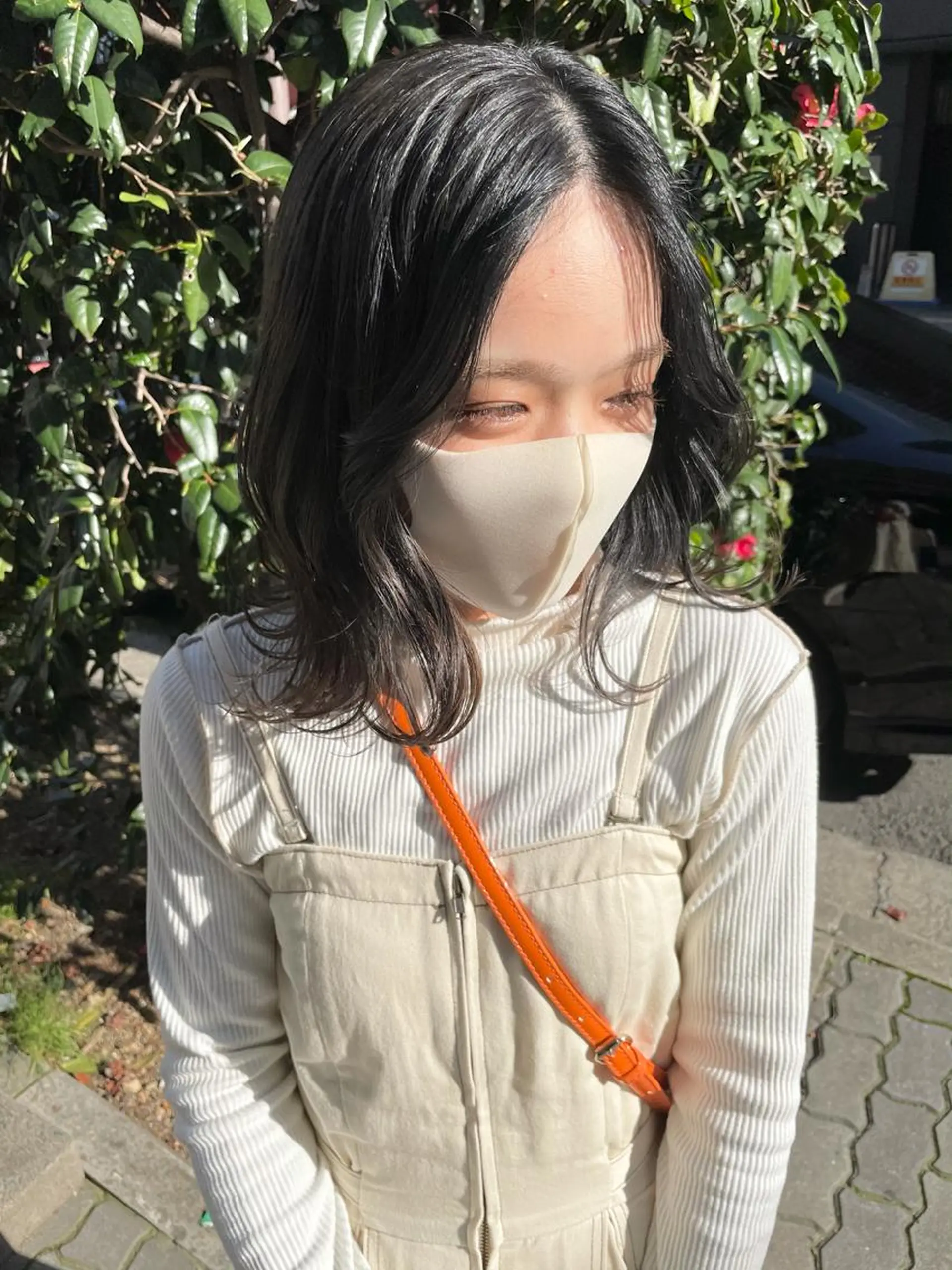 ミディアム カラー akane .のヘアスタイル