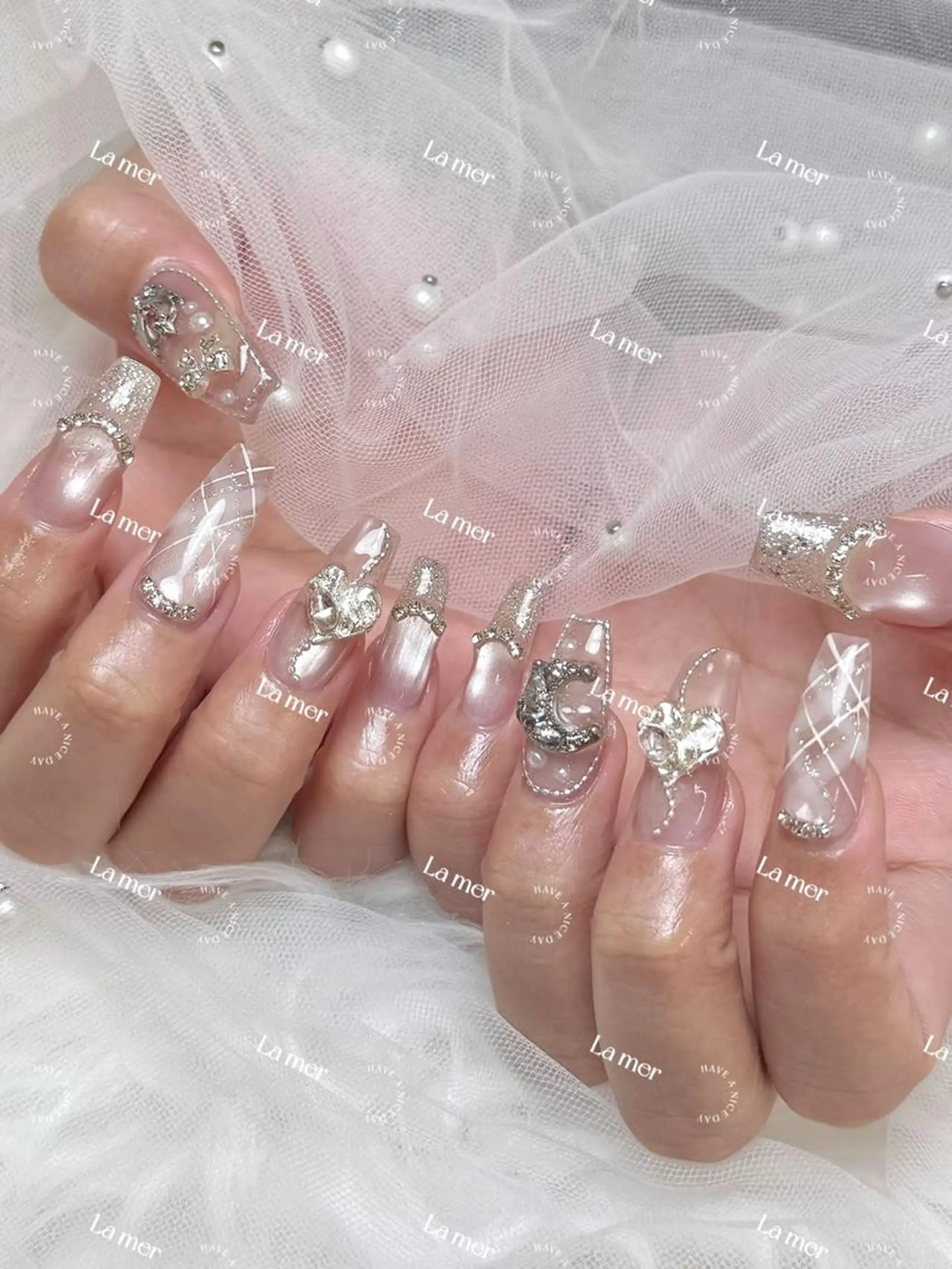 ネイル 🌻 Momoko_のネイルデザイン