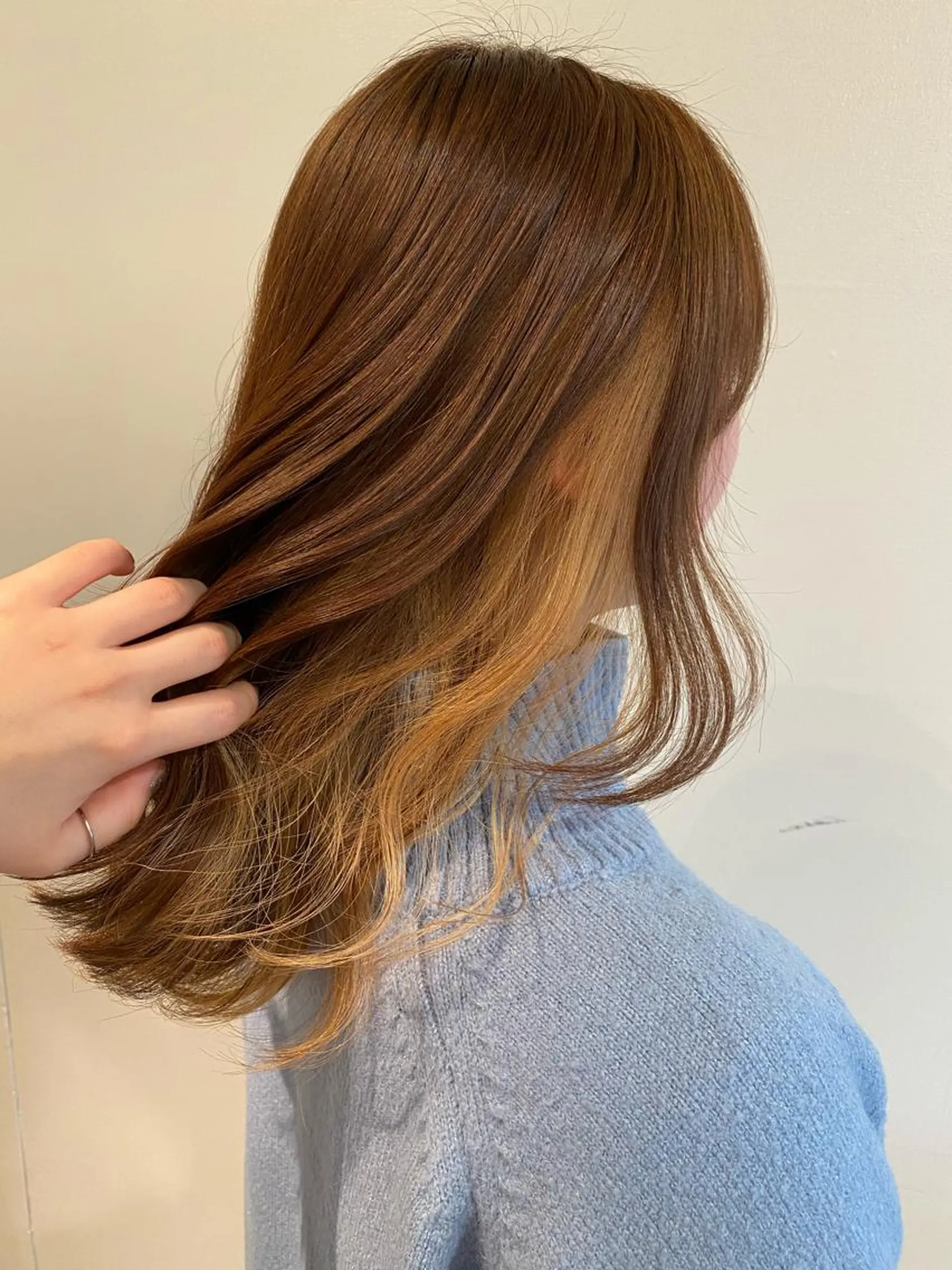 セミロング カラー knock【ノック】所属・烏丸韓国ヘア🇰🇷 ayaka🎀のヘアスタイル