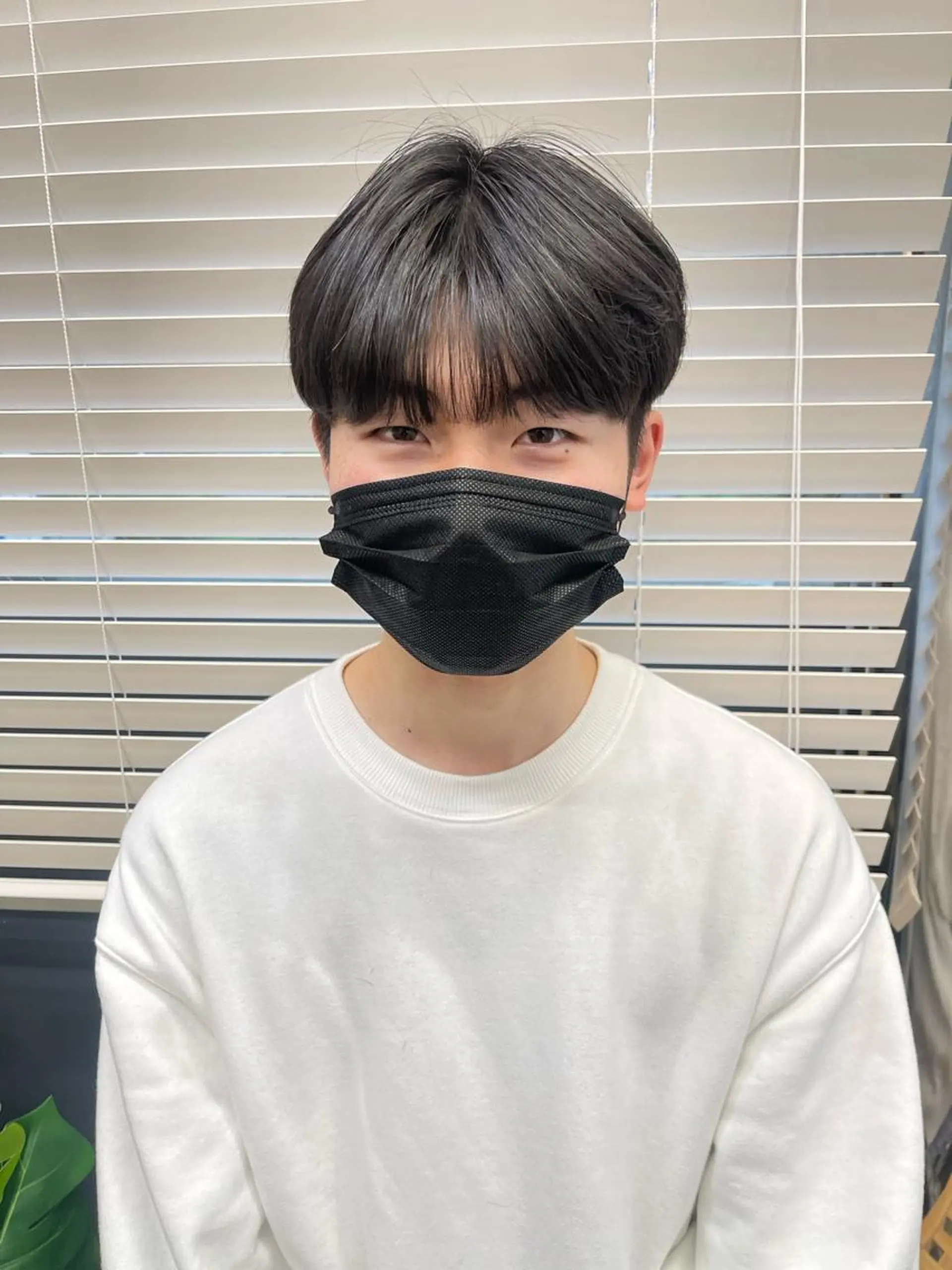 ショート パーマ メンズ マッシュ シースルーマッシュ カット Peyp所属・早瀬 裕之のヘアスタイル