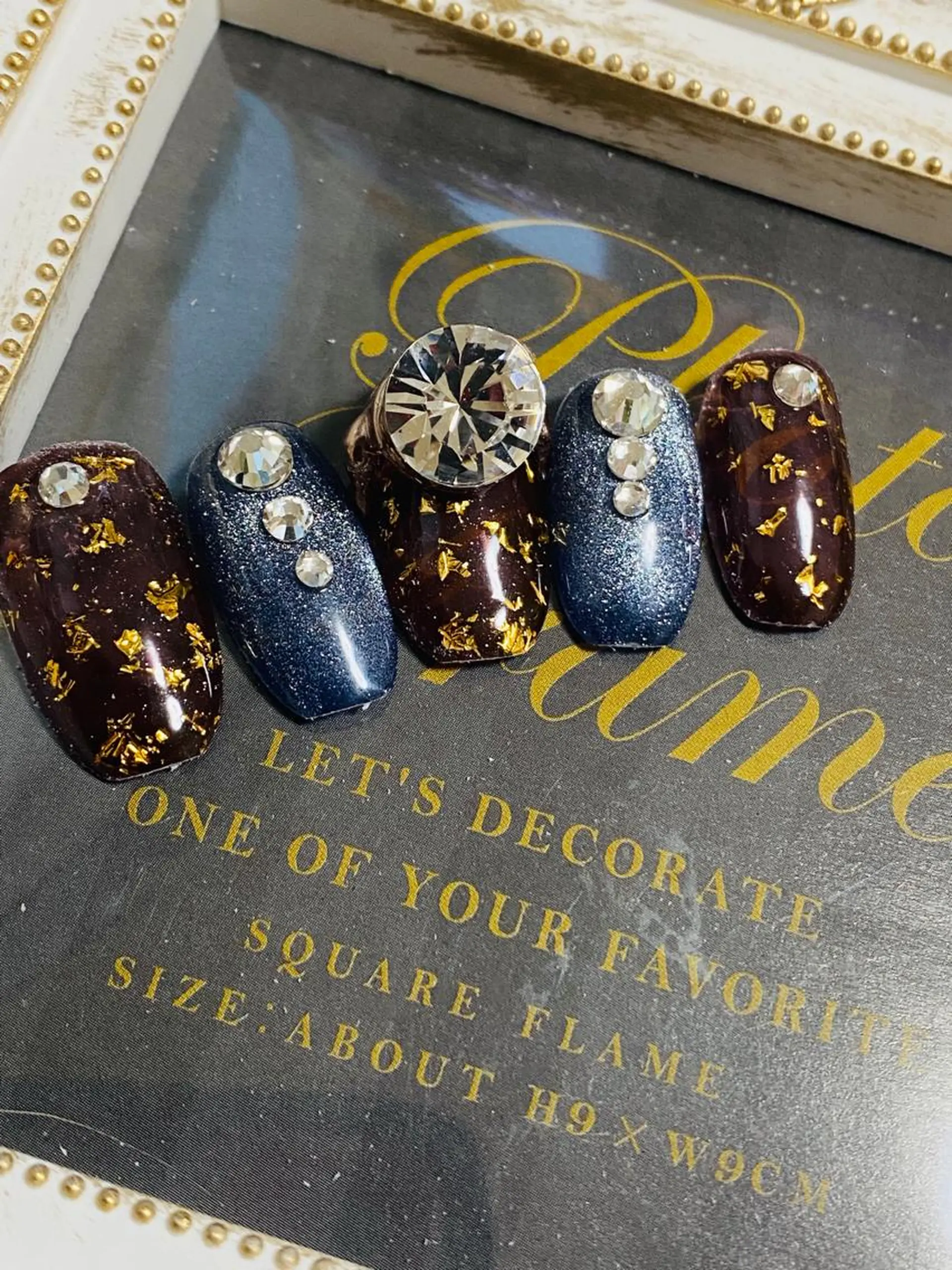 ネイル ストーンネイル 自宅ネイルサロン ♦️nuance♦️のネイルデザイン