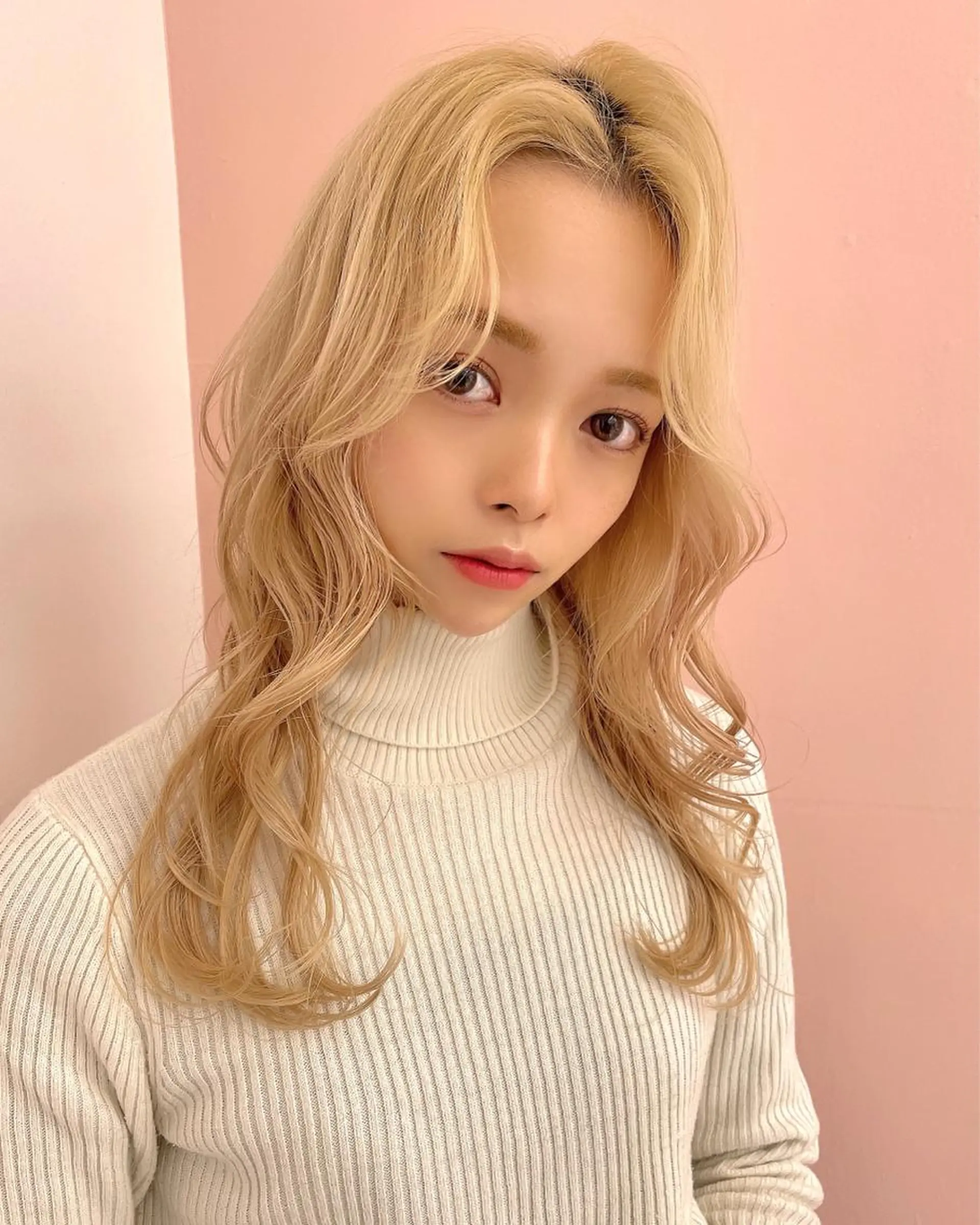 ロング カット ヘアカラー SNSで大バズり‼️ 欧米風ヘア大ヒット中のヘアスタイル