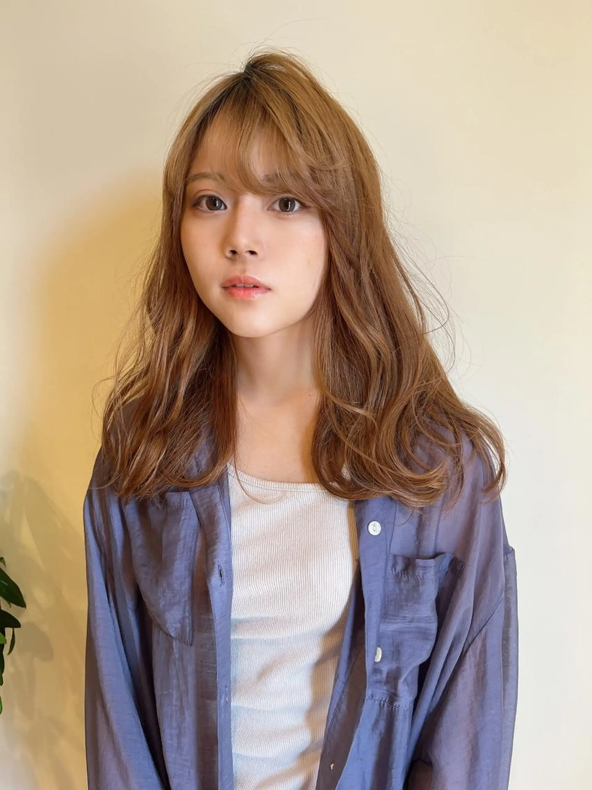 セミロング カラー ヘアアレンジ ベージュカラー カット ヘアカラー 永井 亜実のヘアスタイル