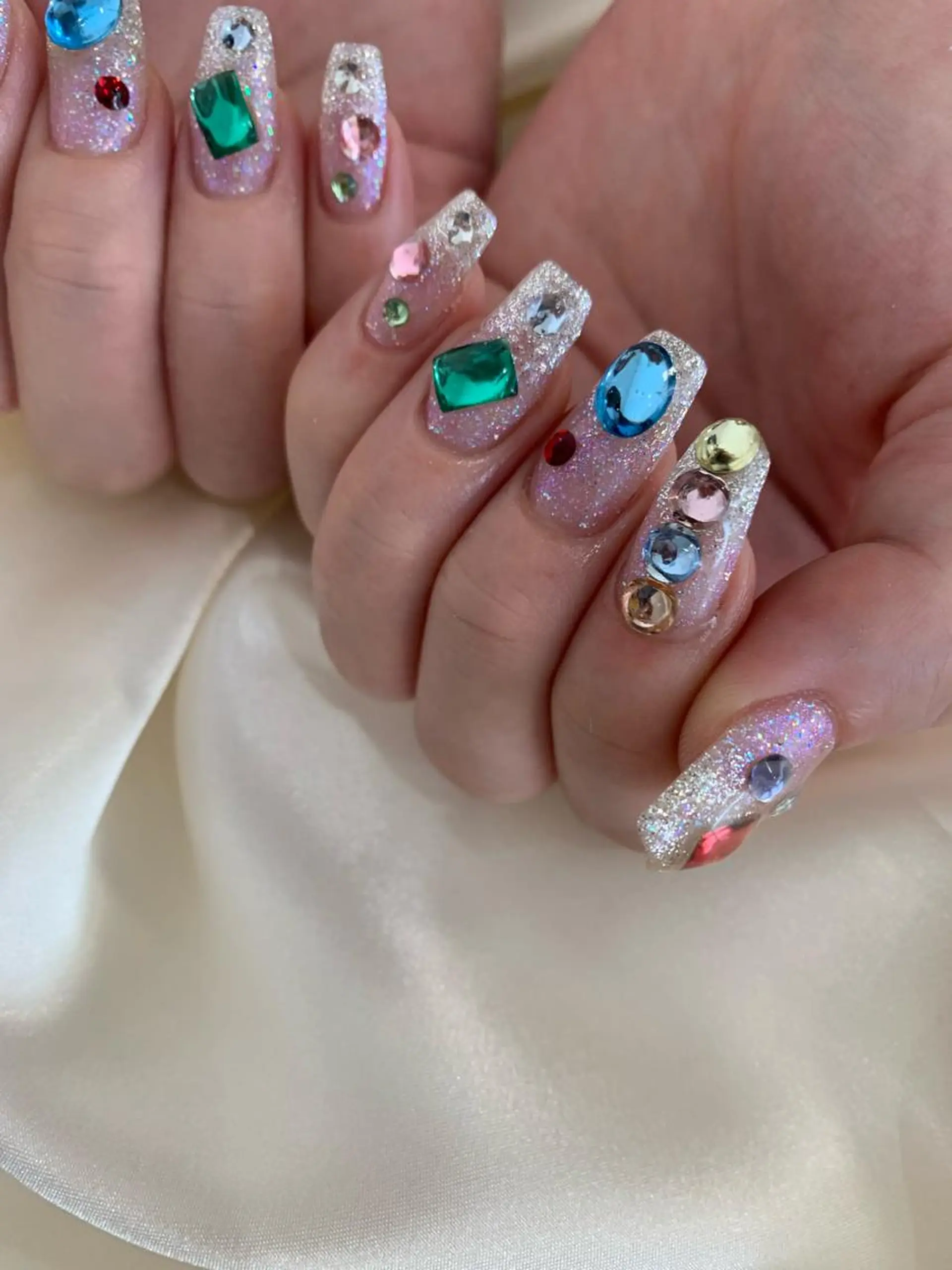 ネイル Threee所属・Threee. Misakiのネイルデザイン