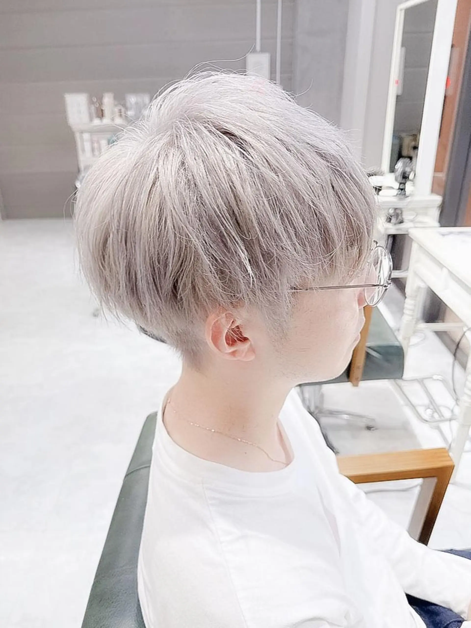 カラー メンズ メンズブリーチ マッシュ ブリーチ デザインカラー ダブルカラー モテ髪透明感❤️ デイズヘアカラーのヘアスタイル