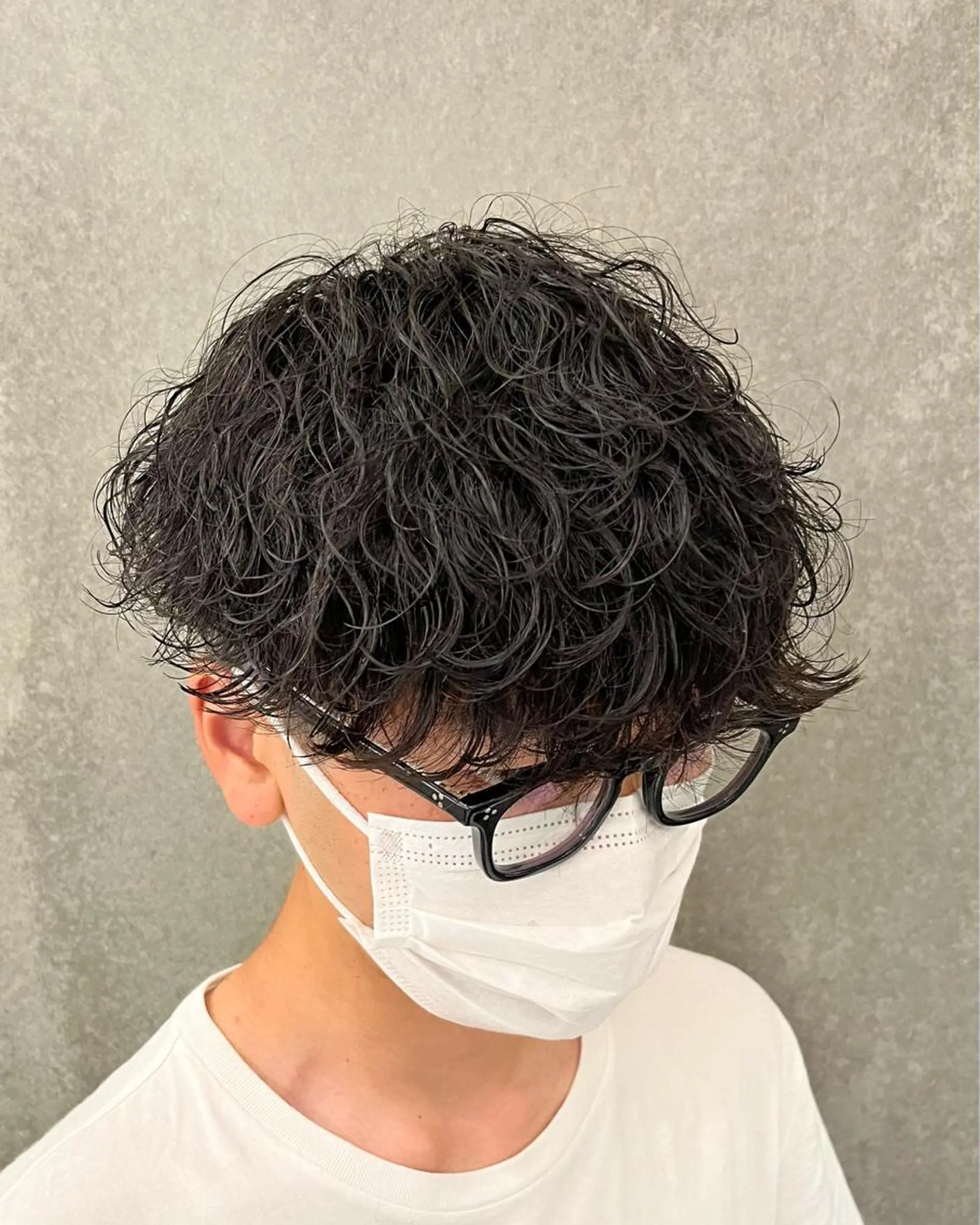 ミディアム パーマ メンズ WARREN・TRICOMI    NEW YORK所属・瀧野 翔吾【メンズ特化】のヘアスタイル