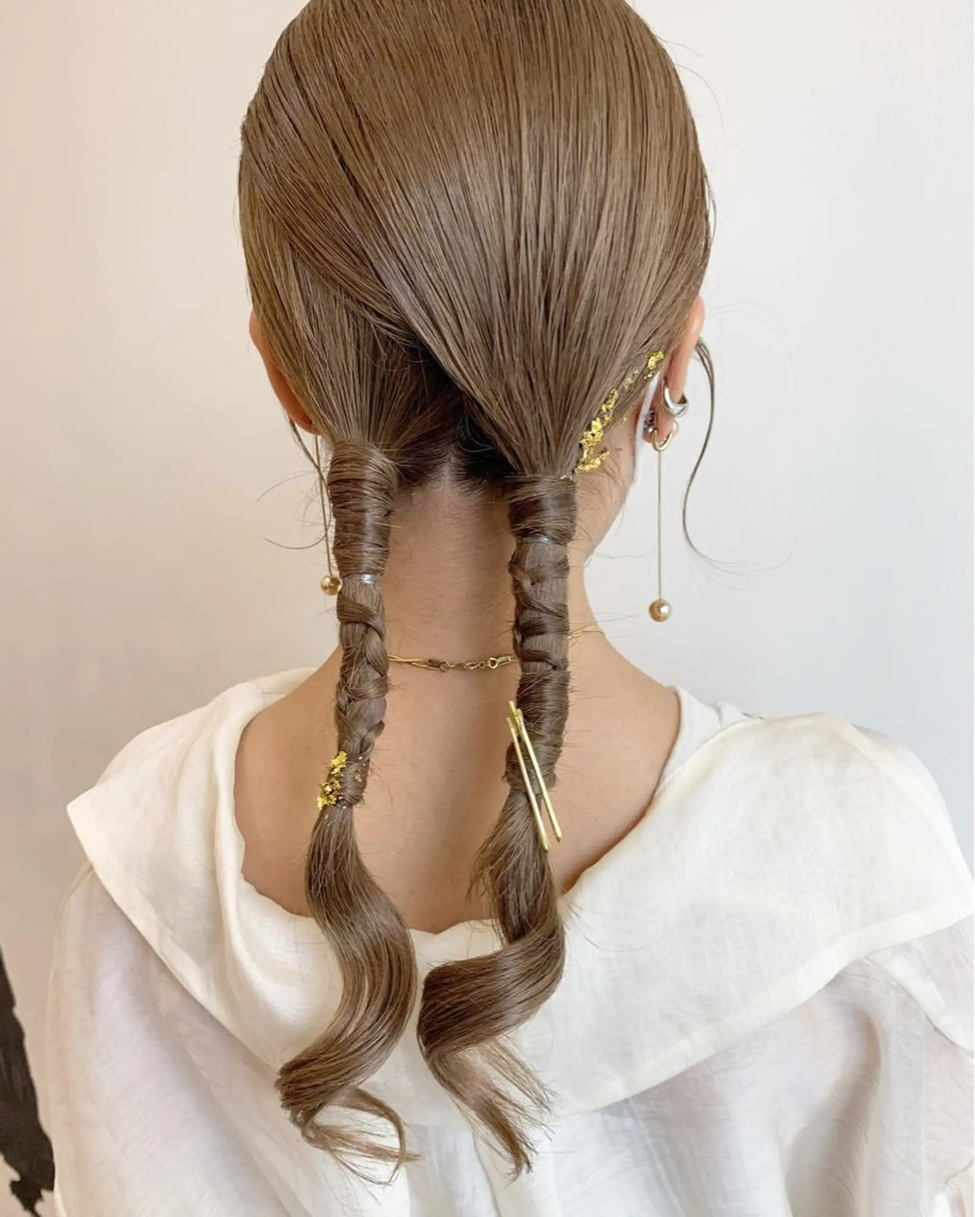 ヘアアレンジ moeka レイヤー /艶カラー/韓国のヘアスタイル