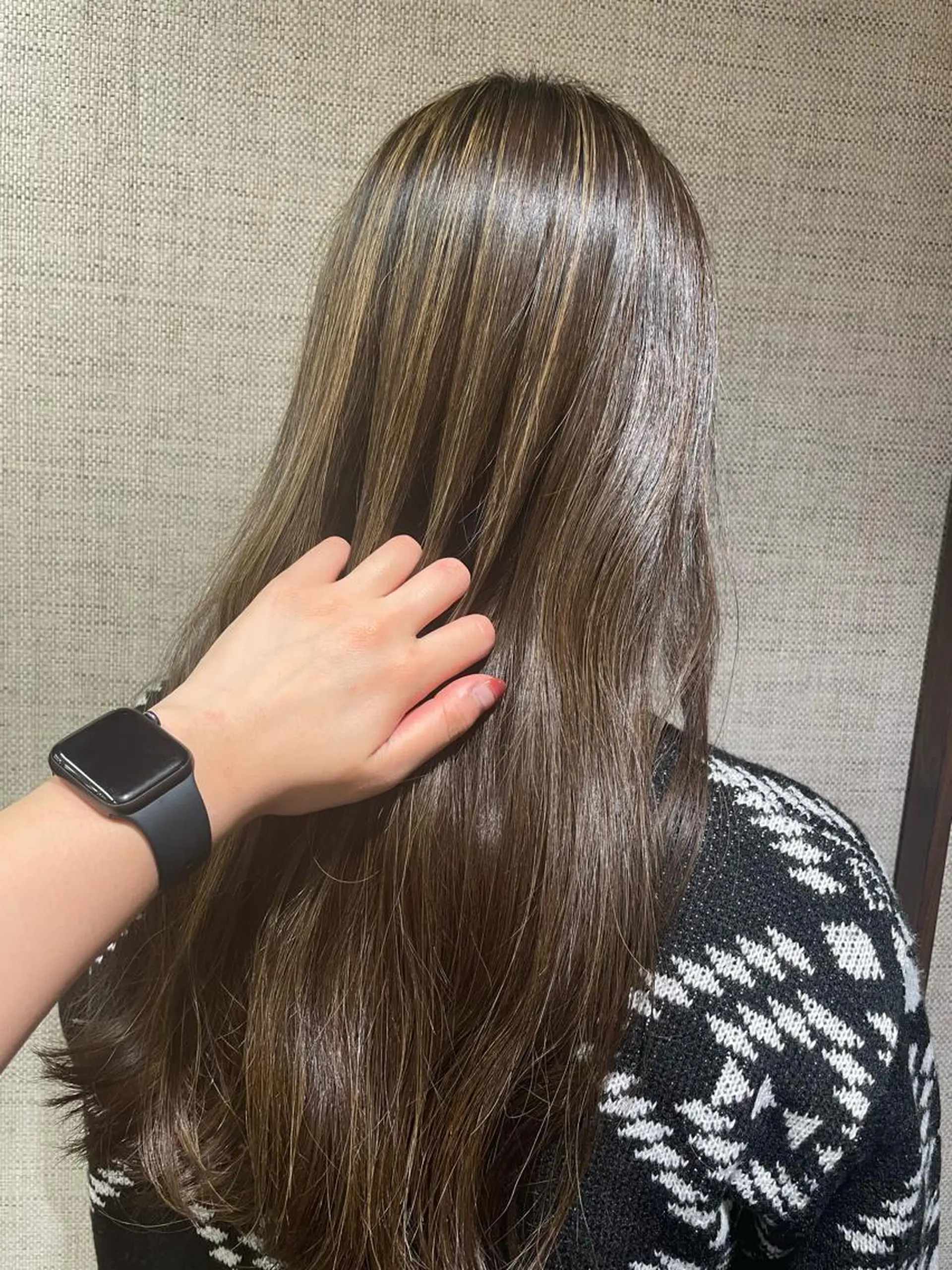 ロング カラー ハイライトカラー ハイライト ユヅキ 【8月限定クーポン】のヘアスタイル