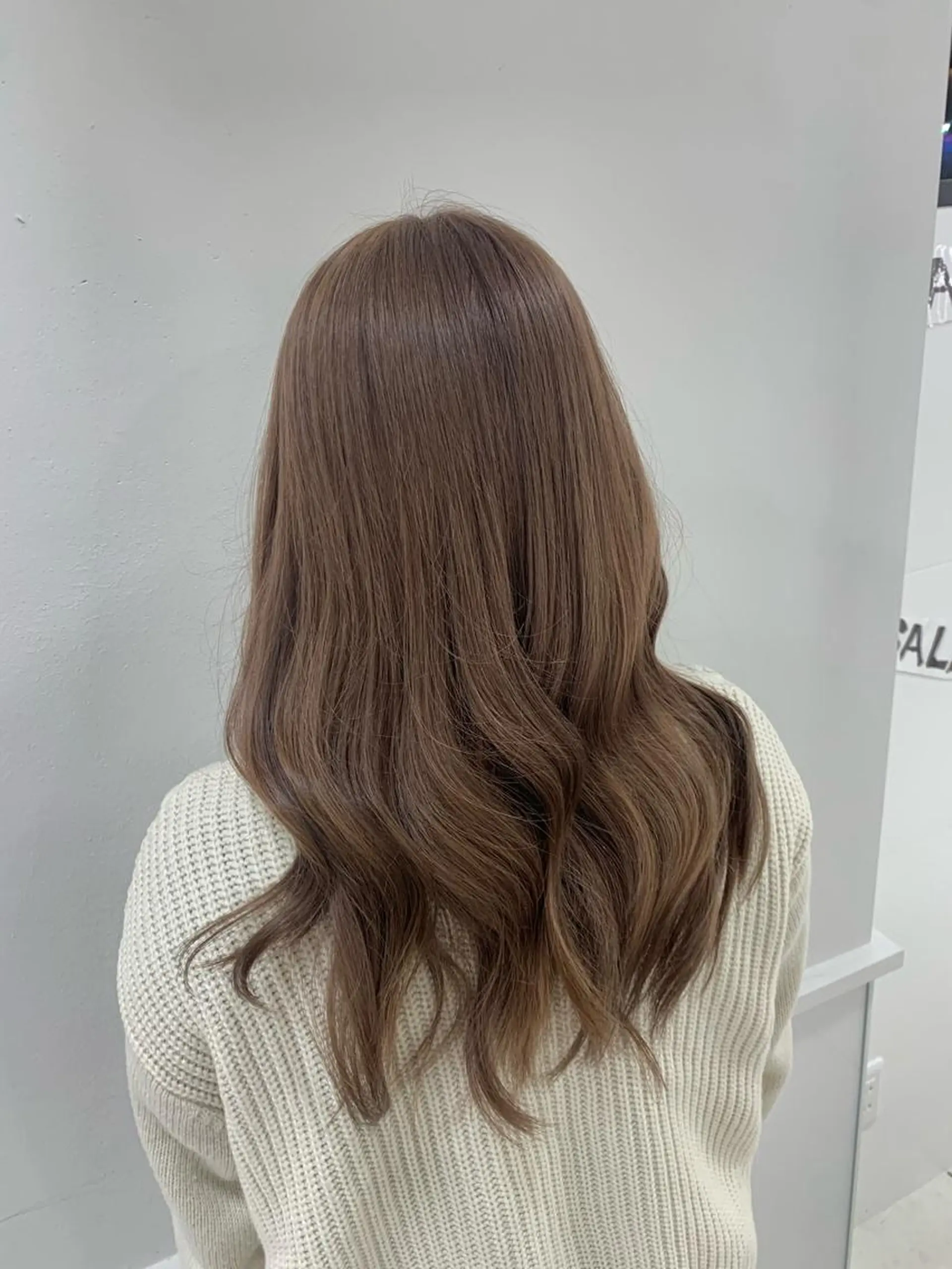 ロング カラー 山下恋佳/矢場町/ ブリーチ/ショートのヘアスタイル