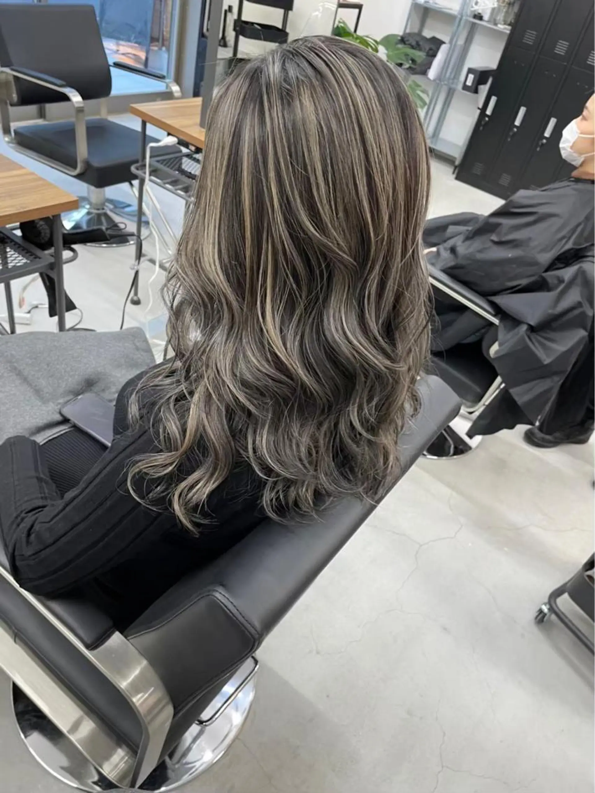 ロング カラー ショートボブ バレイヤージュ ブリーチ ケアブリーチ 透明感カラー hair terra ce M奈良店のヘアスタイル