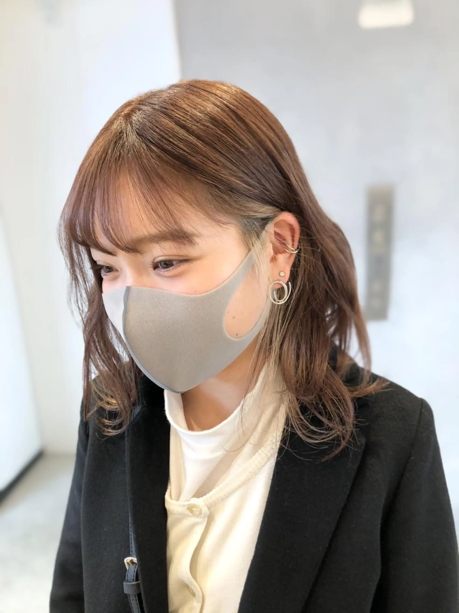 ミディアム カラー カット ヘアカラー トリートメント ヘアセット meme原宿所属・ブロンド・ハイトーン ／遠藤将太のヘアスタイル