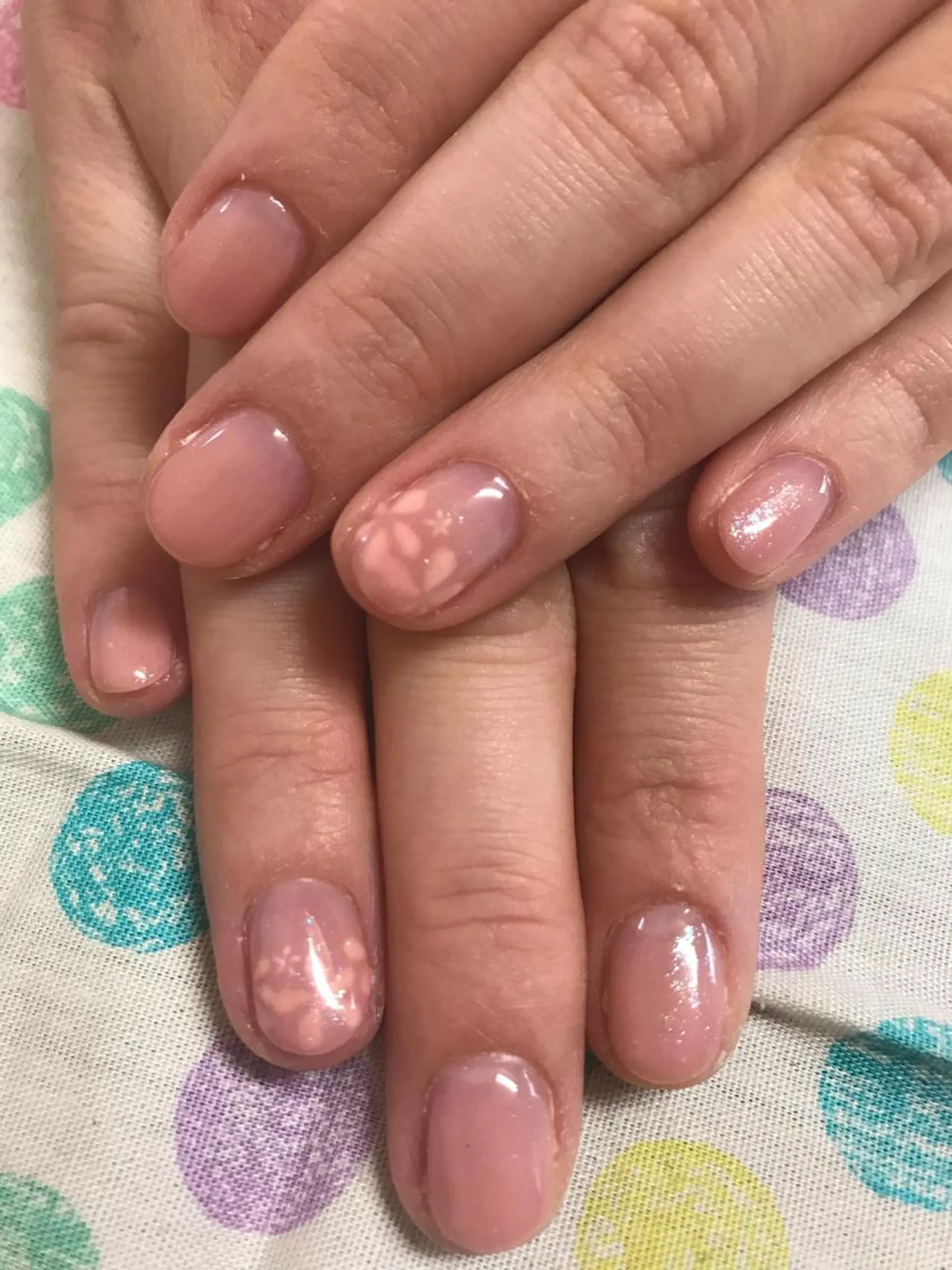 ネイル ハンドネイル みんなの店所属・仲谷 つかさのエステ・リラクイメージ