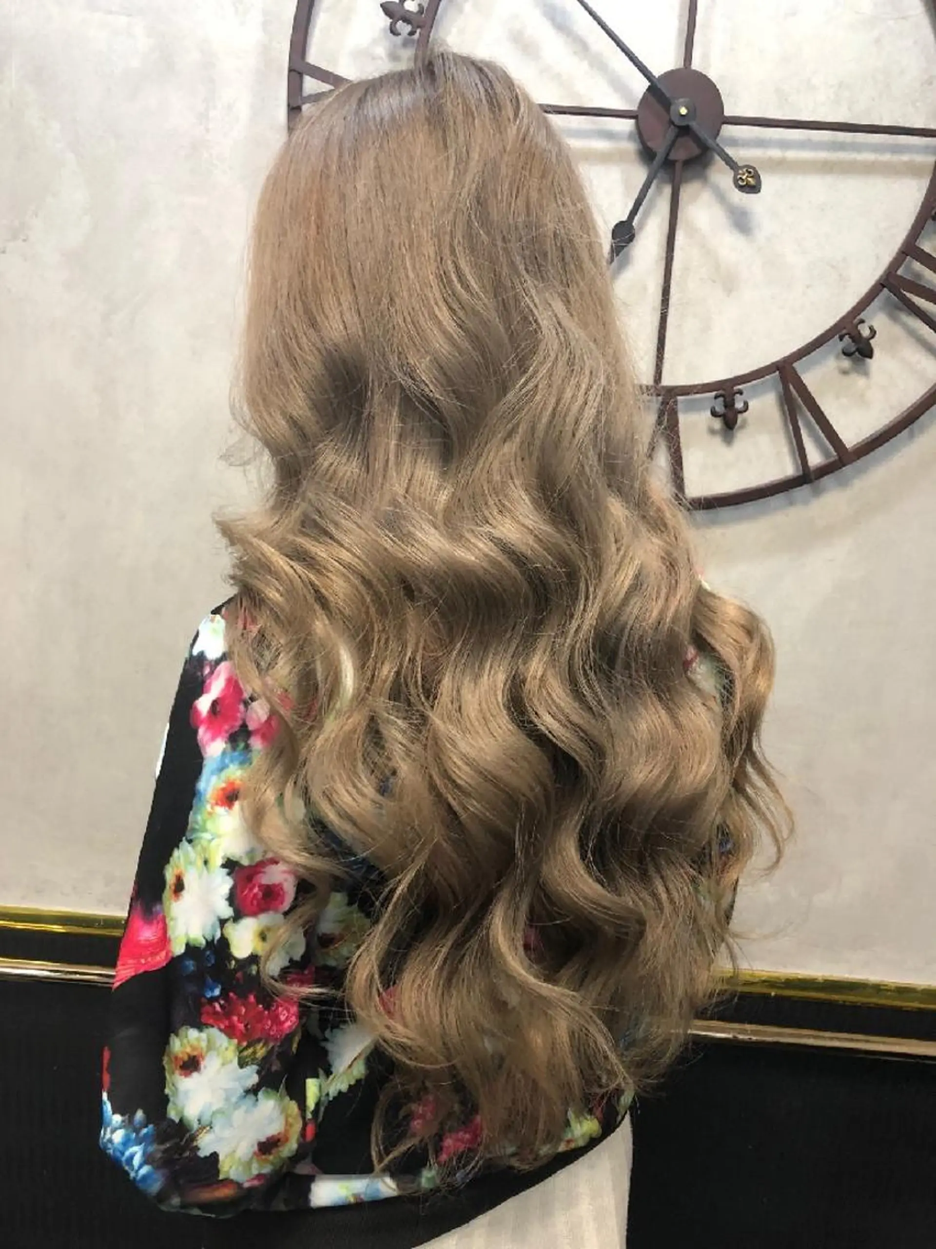 ロング 外国人風カラー ヘアカラー ANKH CROSS 池袋所属・*エクステ/髪質改善 カラー特化*マサキのヘアスタイル