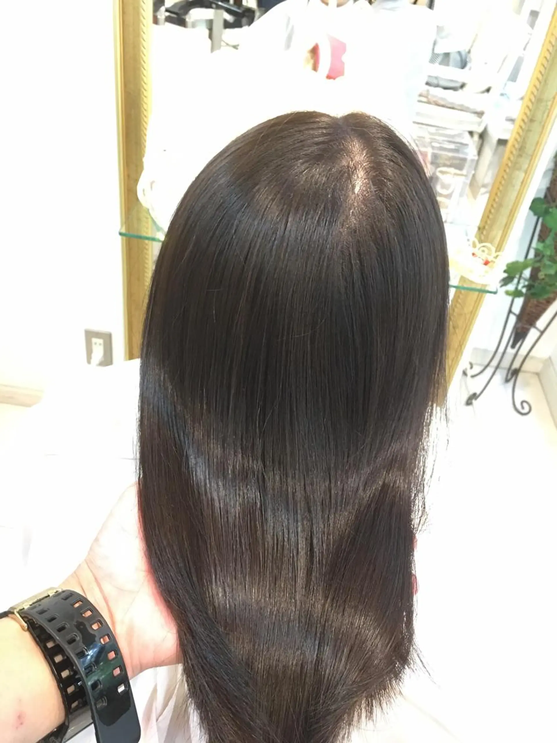 セミロング カラー 縮毛矯正⭐️ TAKAHIROのヘアスタイル