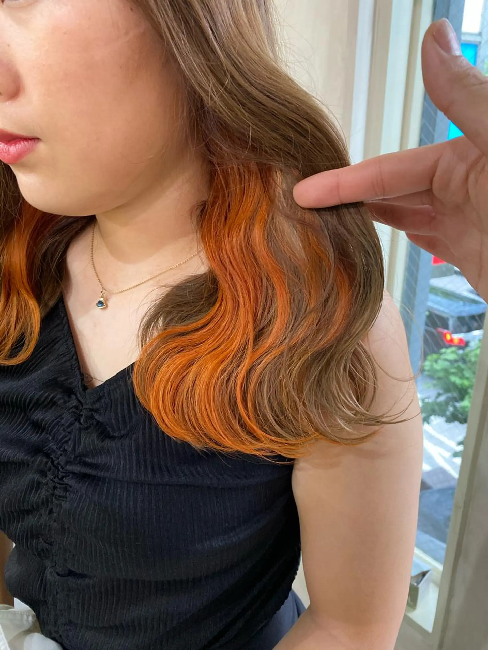 セミロング カラー インナーカラー オレンジ ヘアカラー ミニモお気に入り数 No.1宍戸雄弥のヘアスタイル