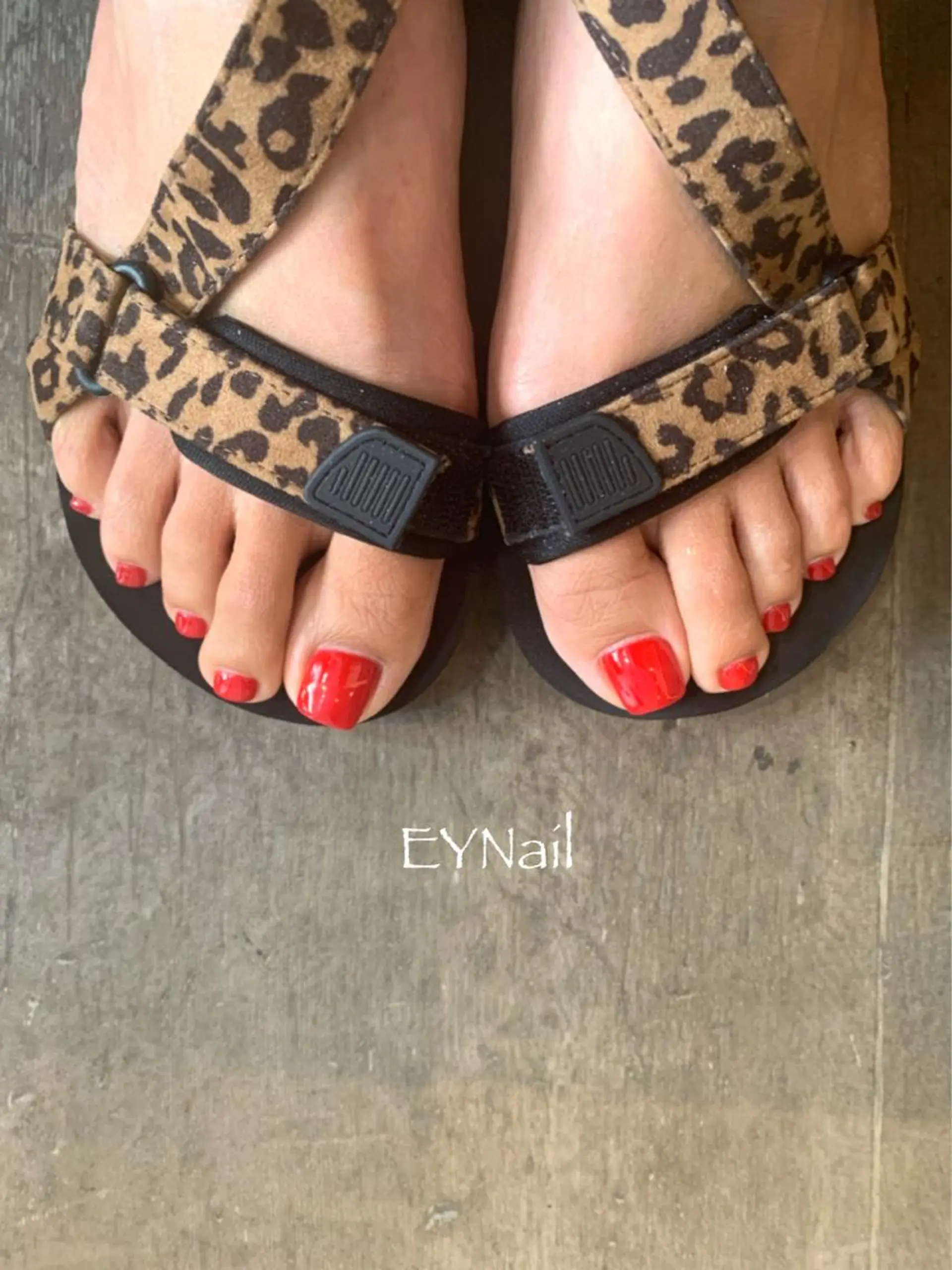 ネイル EYNail所属・EYNail Eriのネイルデザイン