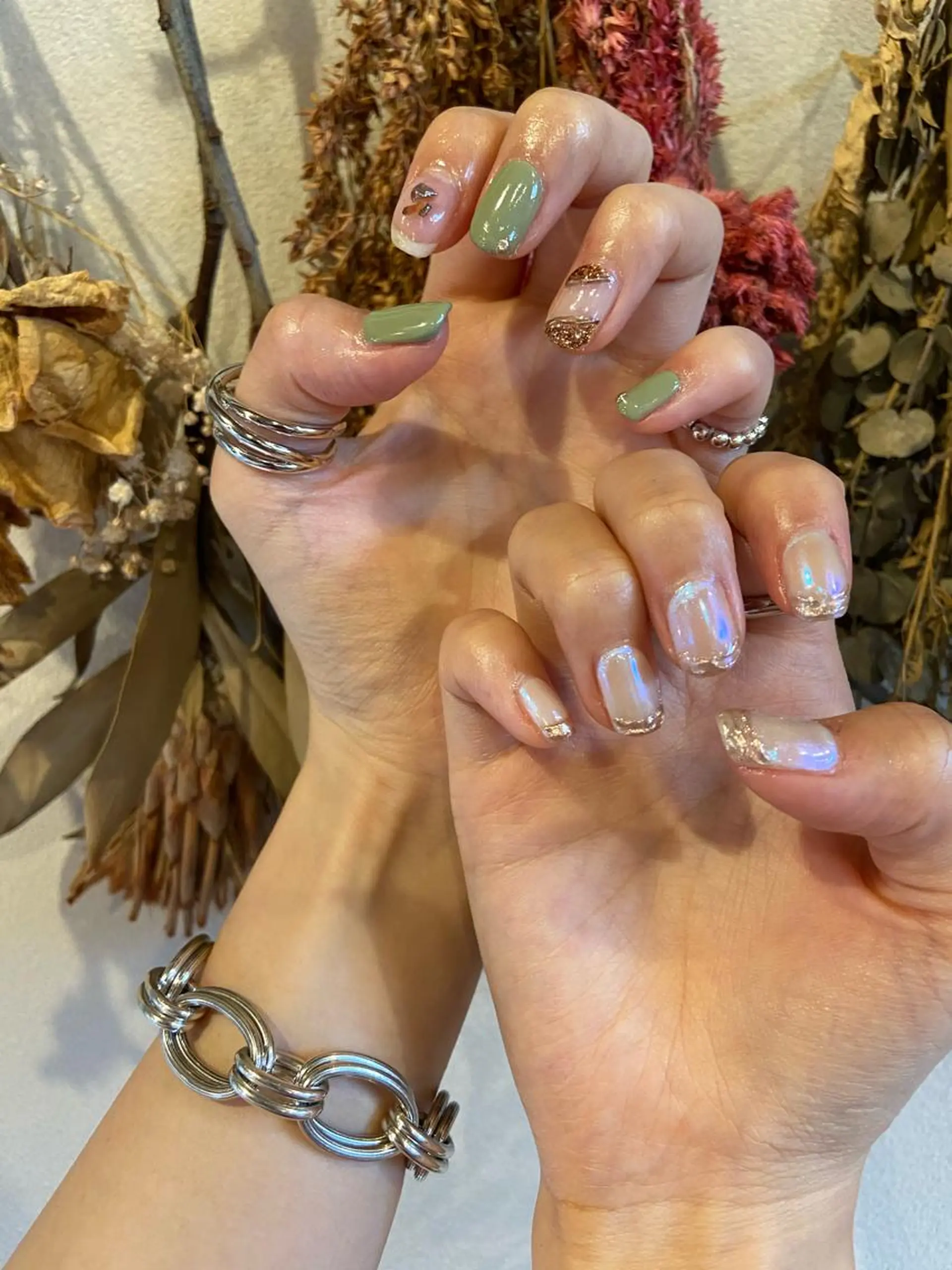 ネイル アートネイル オーロラネイル フレンチネイル ミラーネイル ニュアンスネイル . unffのネイルデザイン