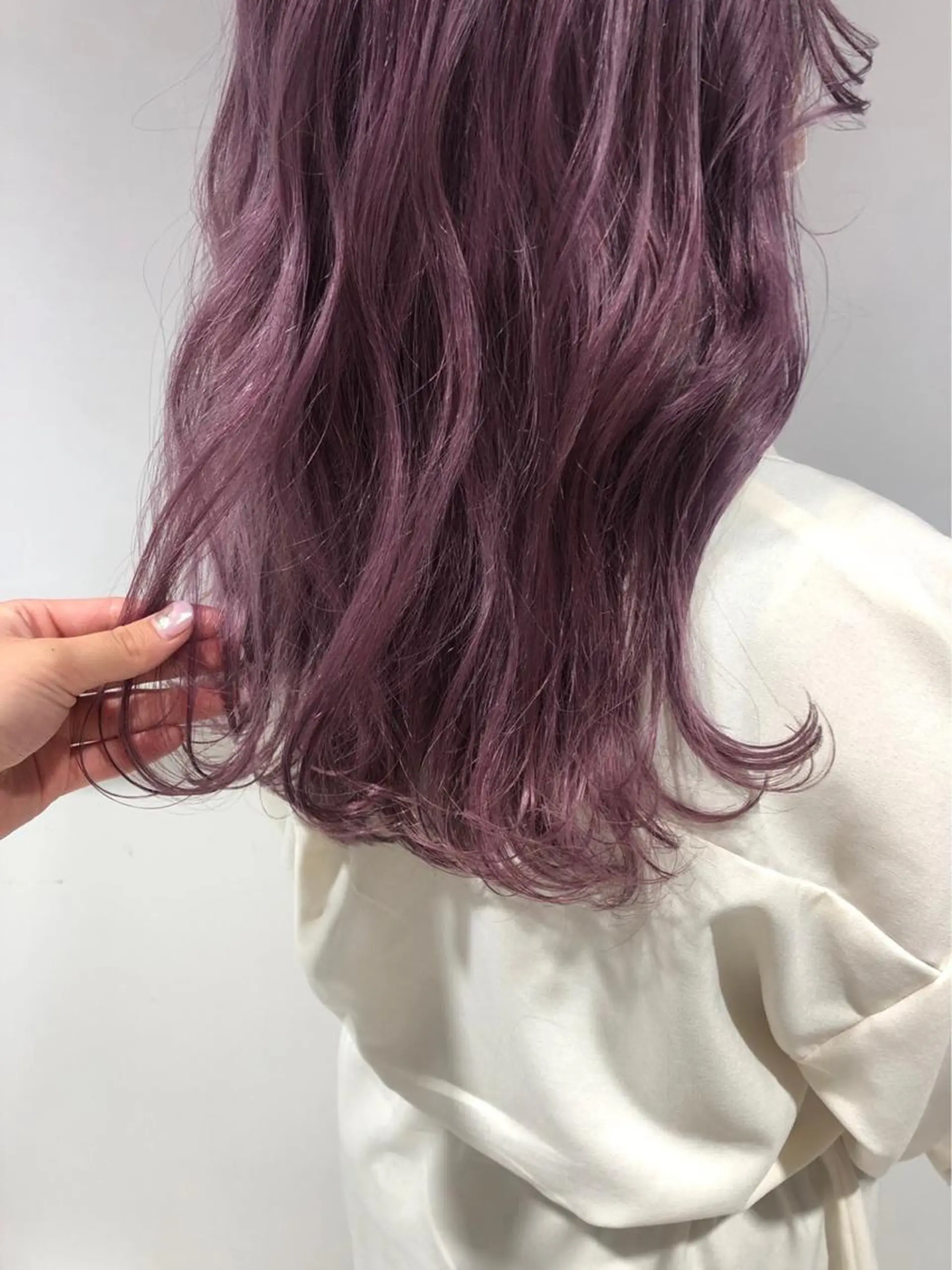 ロング カラー 遠藤 愛莉のヘアスタイル