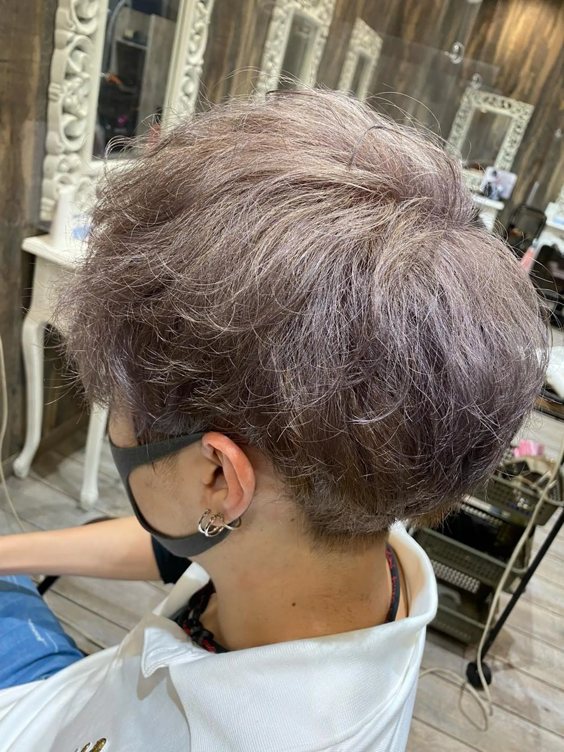 ショート カラー ヘアカラー トリートメント HAIR MAKE Y-21 久地店所属・船田 雅也のヘアスタイル