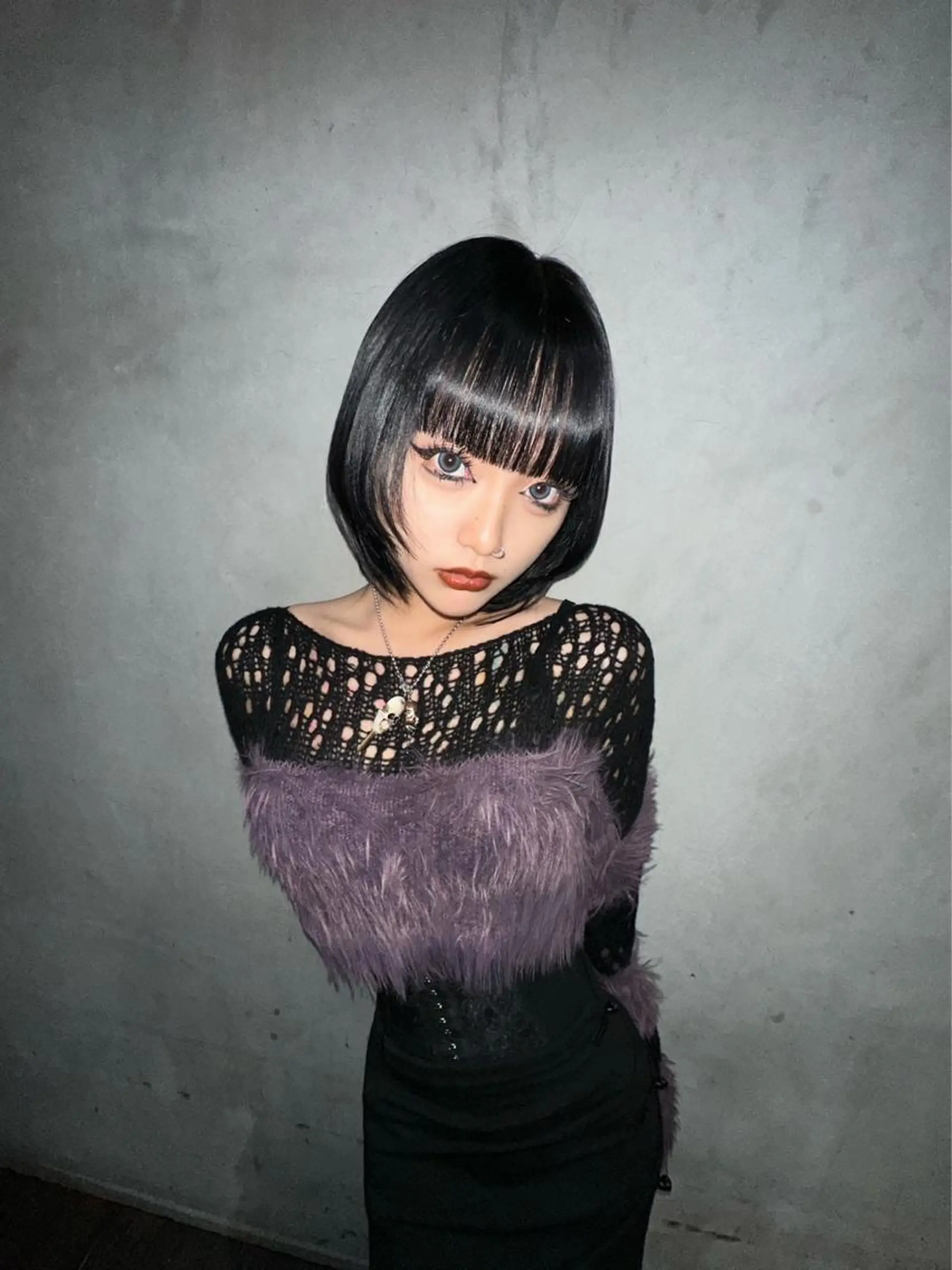 ミディアム カラー 黒髪 ブルーカラー ブルーブラック 國井 廉のヘアスタイル