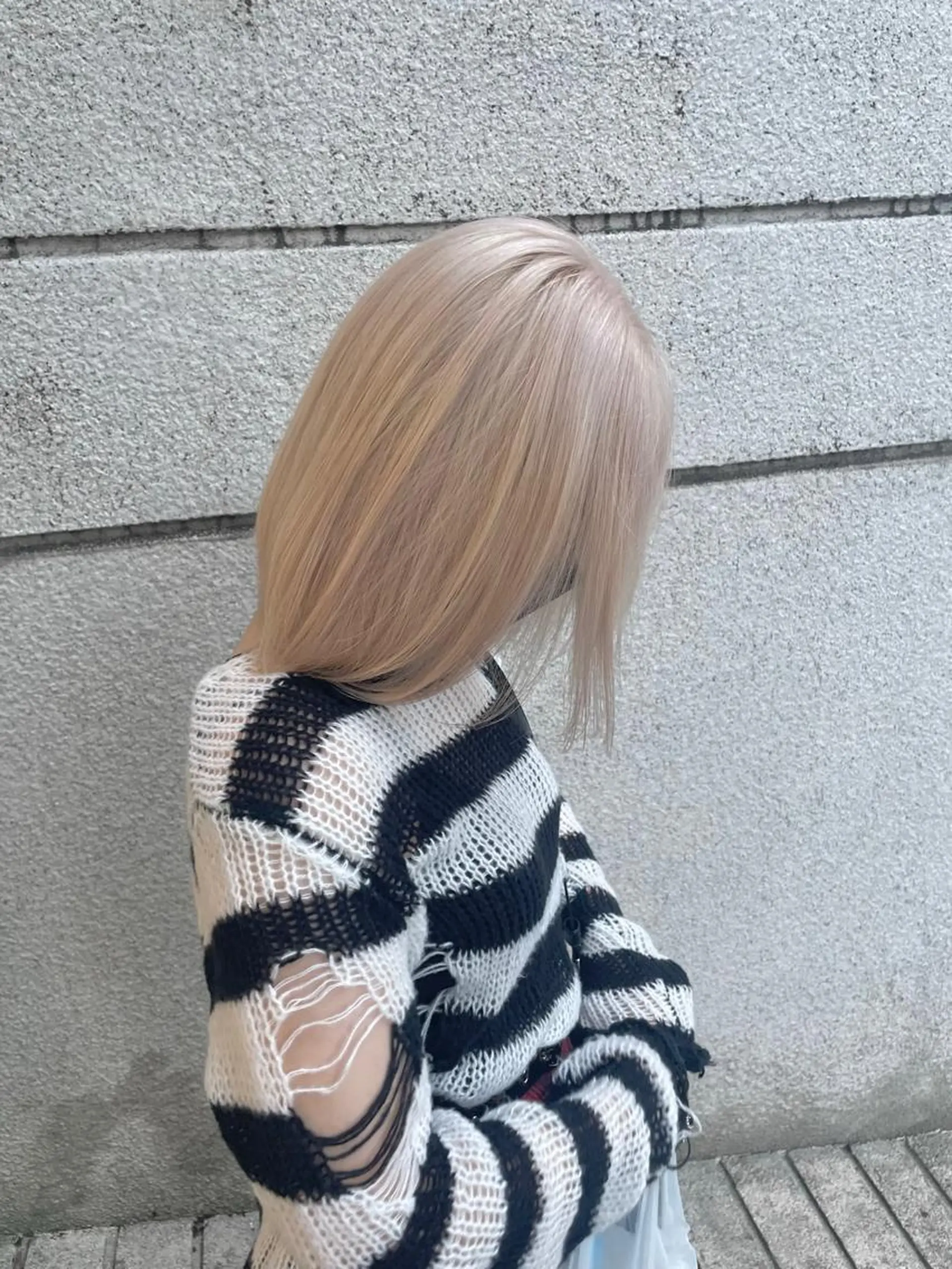 ミディアム カラー ベージュカラー ブリーチ ホワイトベージュ ✅ケアブリーチ✅ トヨオカ ノブヒデのヘアスタイル